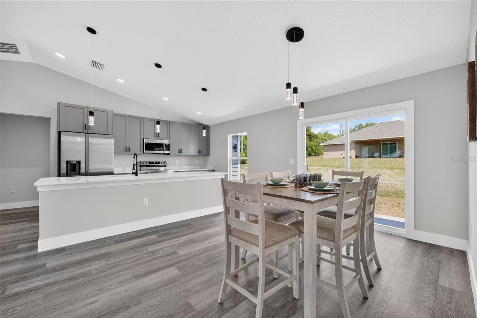 Single Family Residence at 5192 SW 159 ST, OCALA, photo 8 of 41