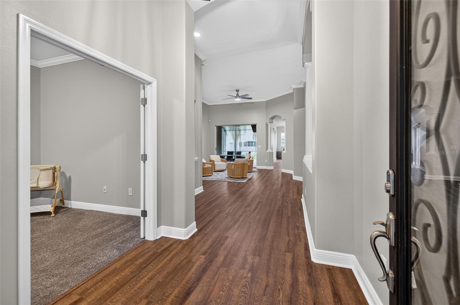 Single Family Residence at 15714 IBISRIDGE DR, LITHIA, photo 6 of 59