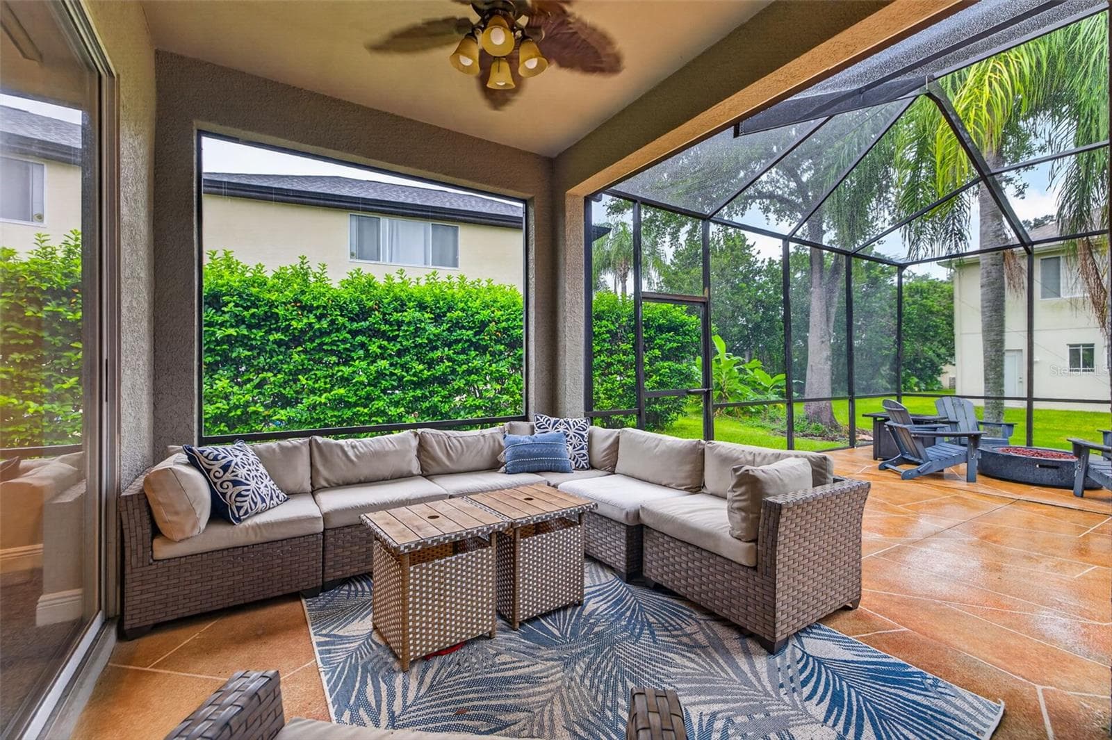 Single Family Residence at 15714 IBISRIDGE DR, LITHIA, photo 41 of 59