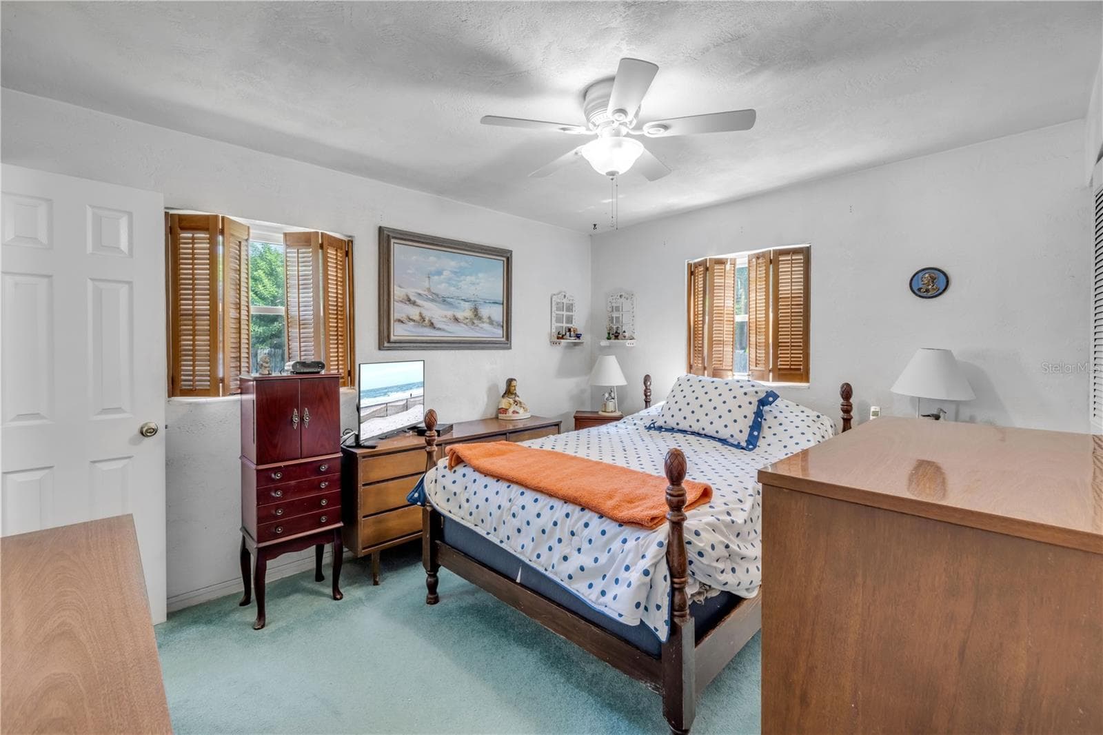 Single Family Residence at 1160 PINEVIEW DR, DAYTONA BEACH, photo 9 of 23