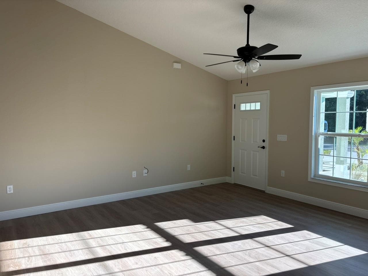 Single Family Residence at 8122 N GALENA AVE, DUNNELLON, photo 9 of 29