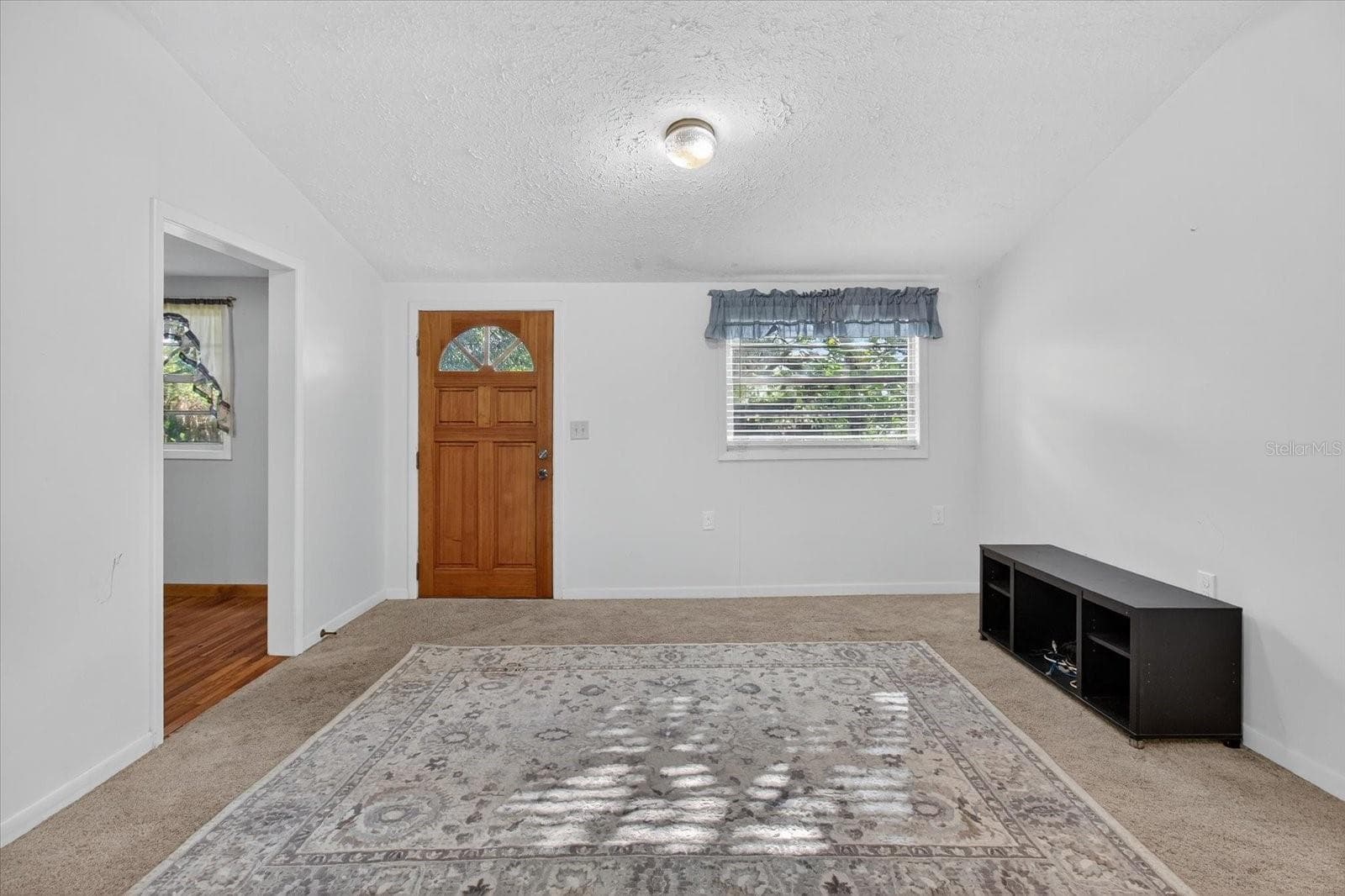 Single Family Residence at 10019 CURLEY RD, SAN ANTONIO, photo 14 of 77
