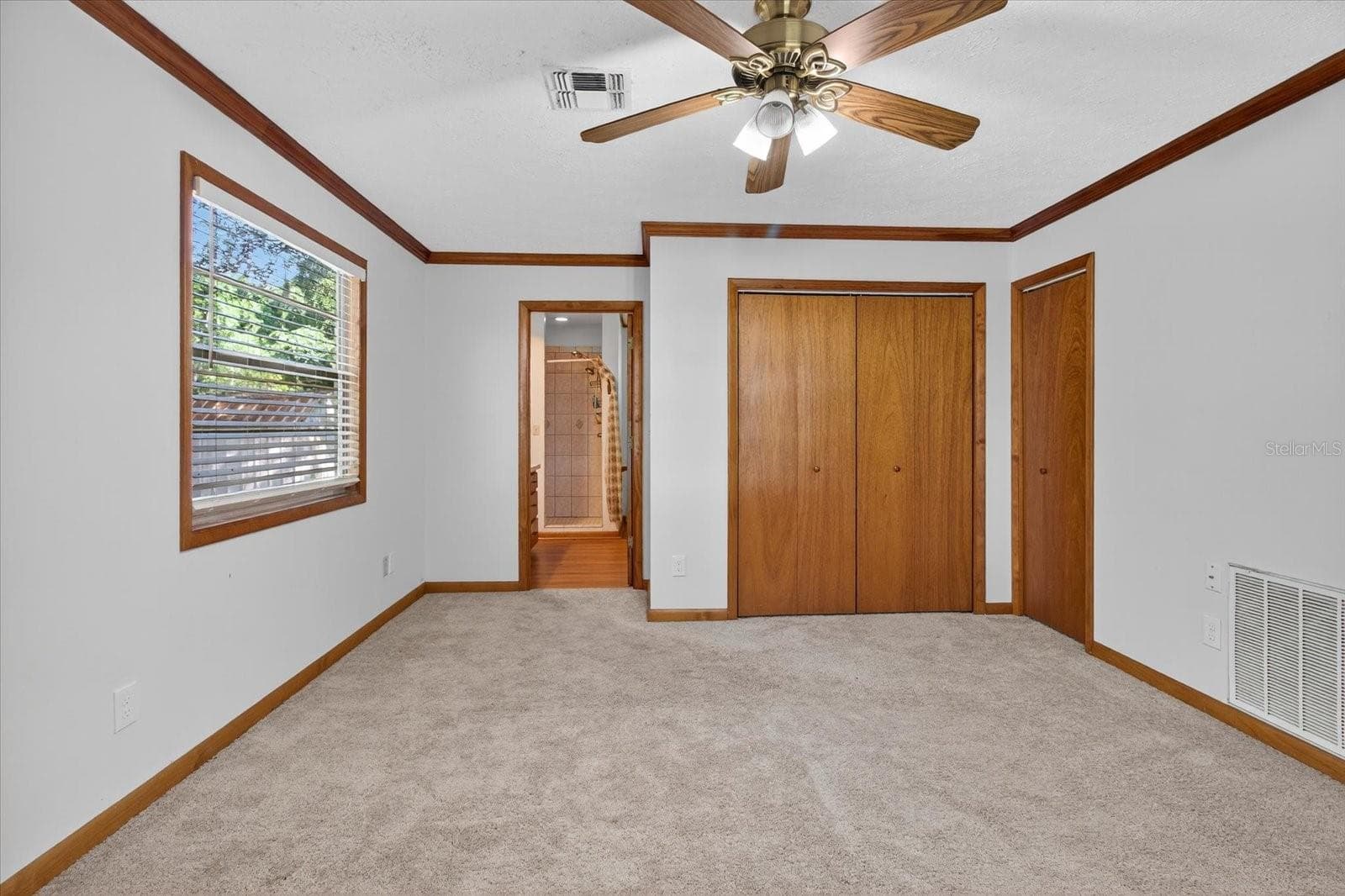 Single Family Residence at 10019 CURLEY RD, SAN ANTONIO, photo 35 of 77