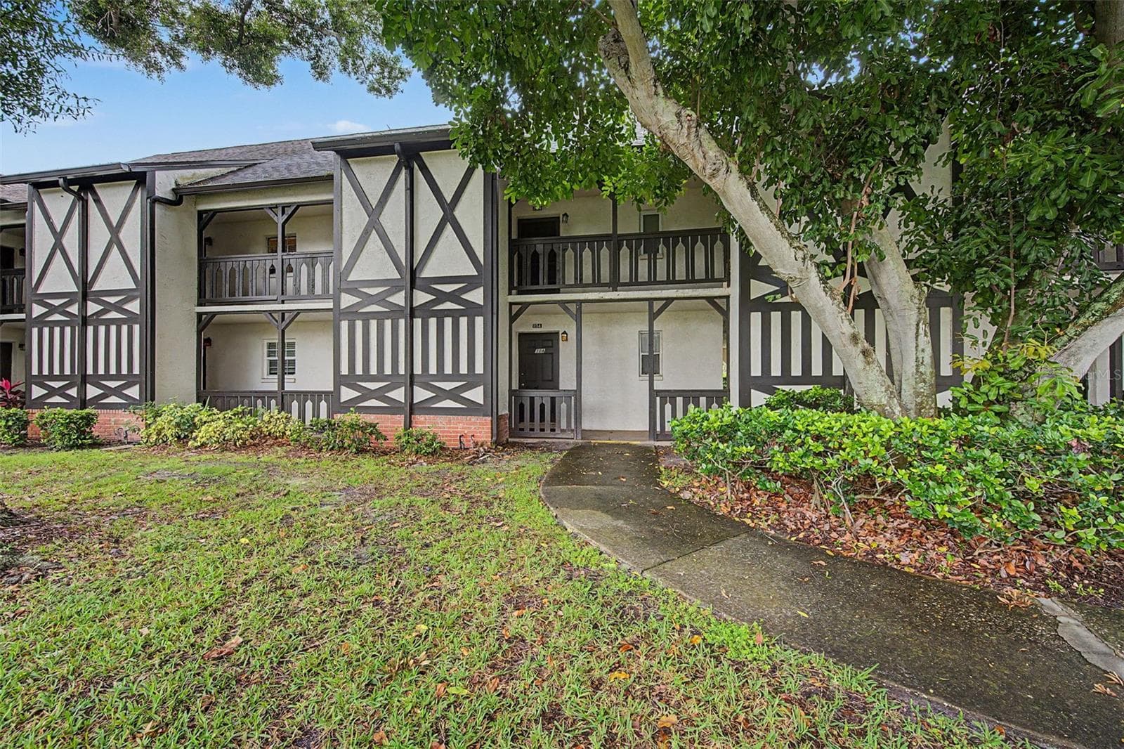 Condominium at 420 N BAYSHORE BLVD #104, CLEARWATER, photo 13 of 64