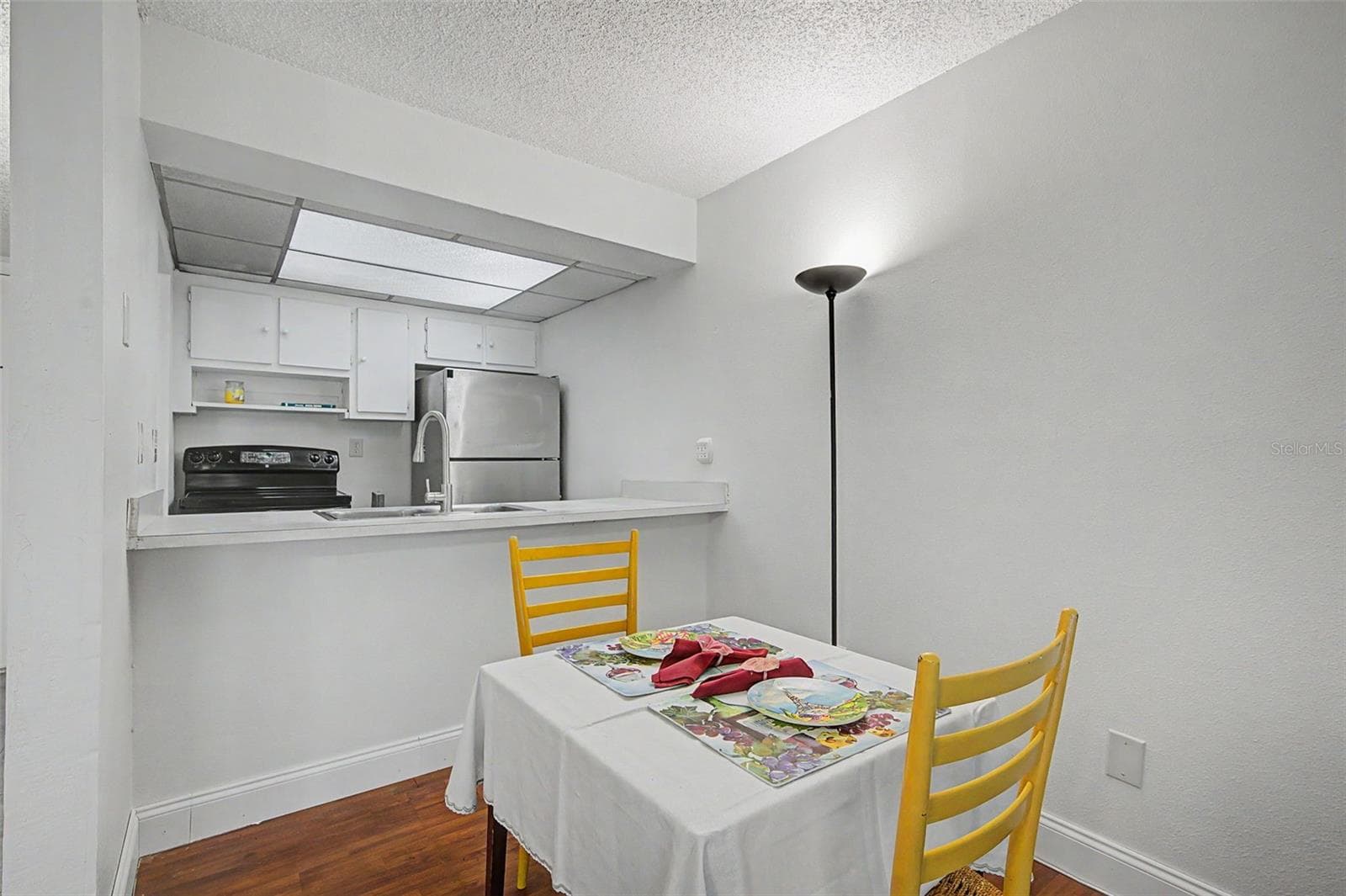 Condominium at 420 N BAYSHORE BLVD #104, CLEARWATER, photo 27 of 64