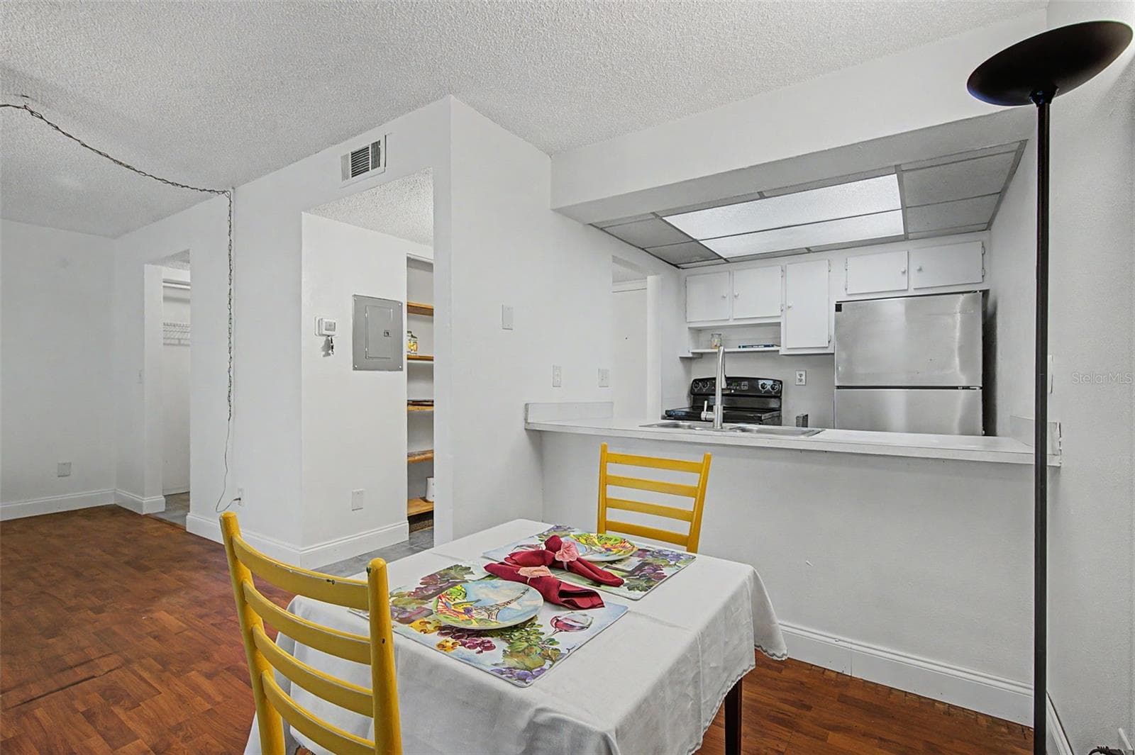 Condominium at 420 N BAYSHORE BLVD #104, CLEARWATER, photo 33 of 64