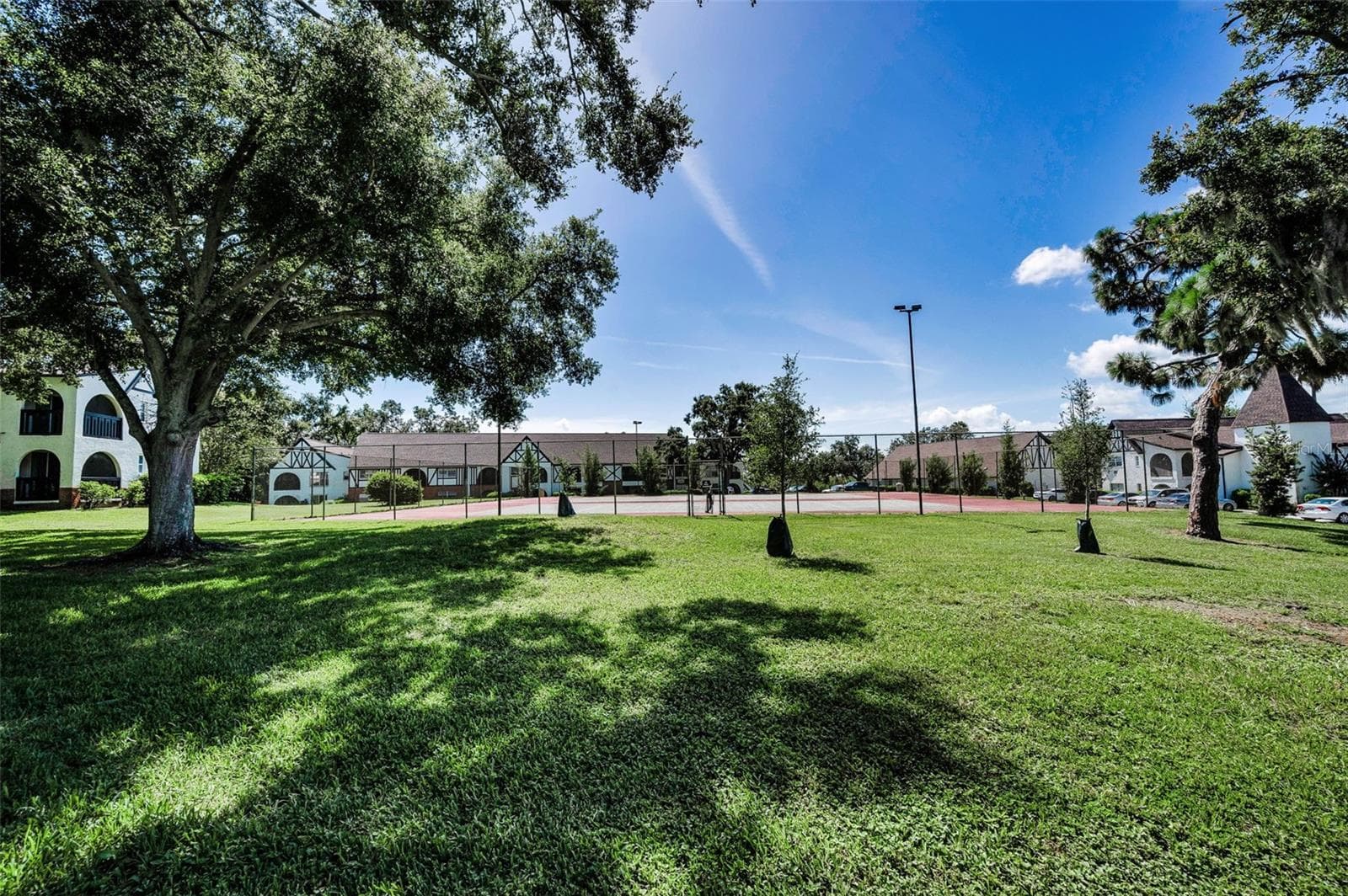 Condominium at 420 N BAYSHORE BLVD #104, CLEARWATER, photo 53 of 64