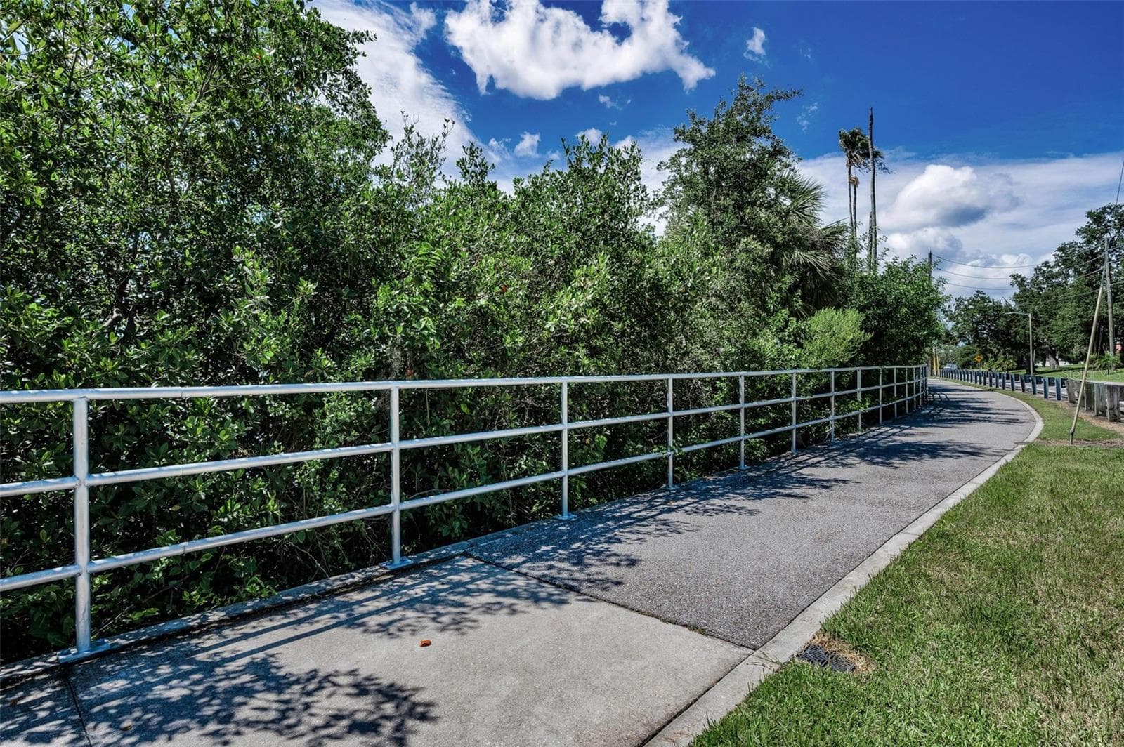 Condominium at 420 N BAYSHORE BLVD #104, CLEARWATER, photo 61 of 64