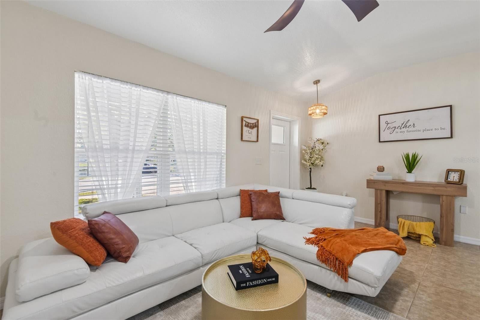 Single Family Residence at 1866 BETTY LN, CLEARWATER, photo 2 of 33