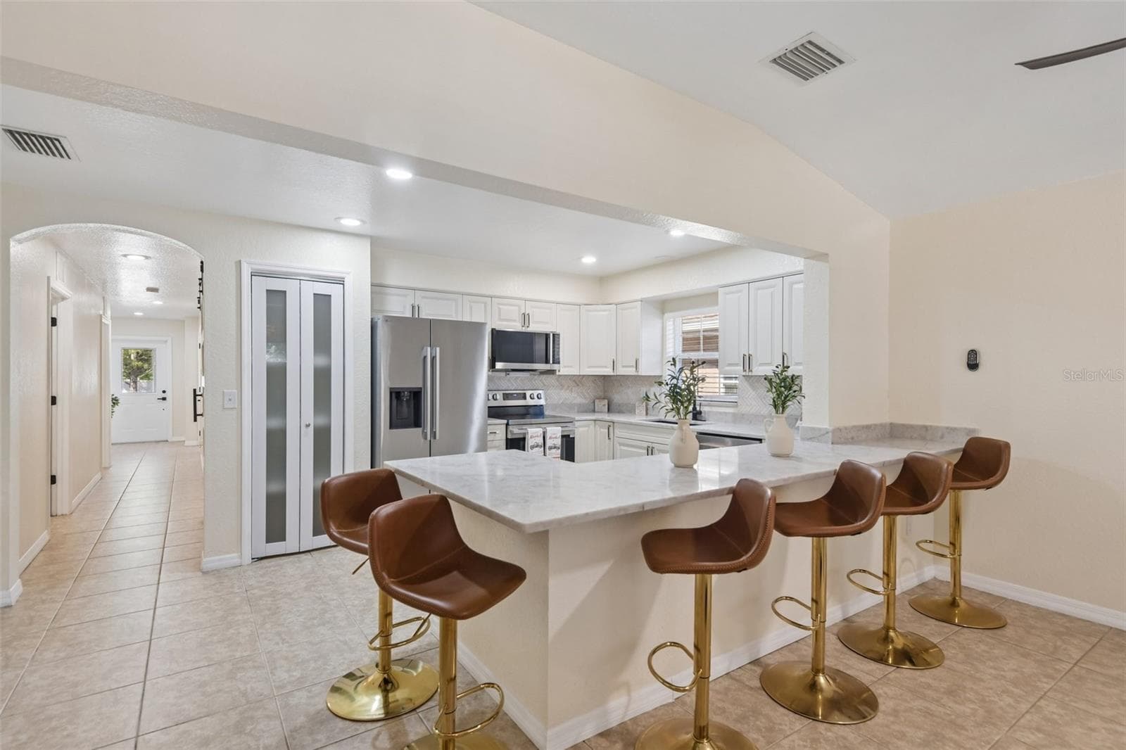 Single Family Residence at 1866 BETTY LN, CLEARWATER, photo 3 of 33