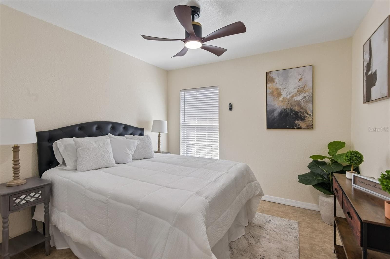 Single Family Residence at 1866 BETTY LN, CLEARWATER, photo 25 of 33