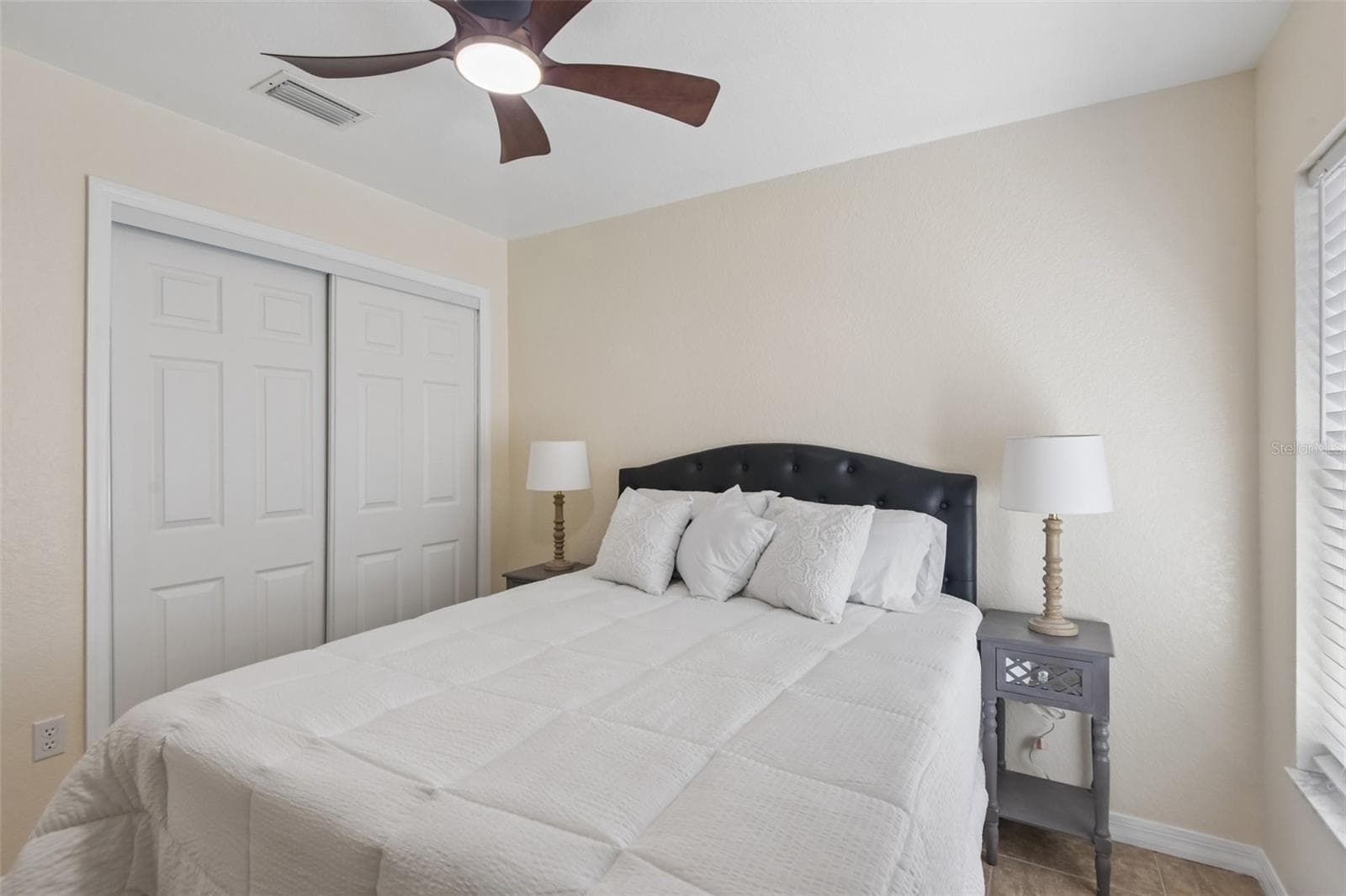 Single Family Residence at 1866 BETTY LN, CLEARWATER, photo 26 of 33