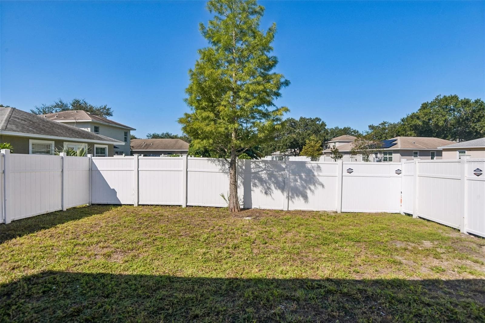 Single Family Residence at 1866 BETTY LN, CLEARWATER, photo 32 of 33