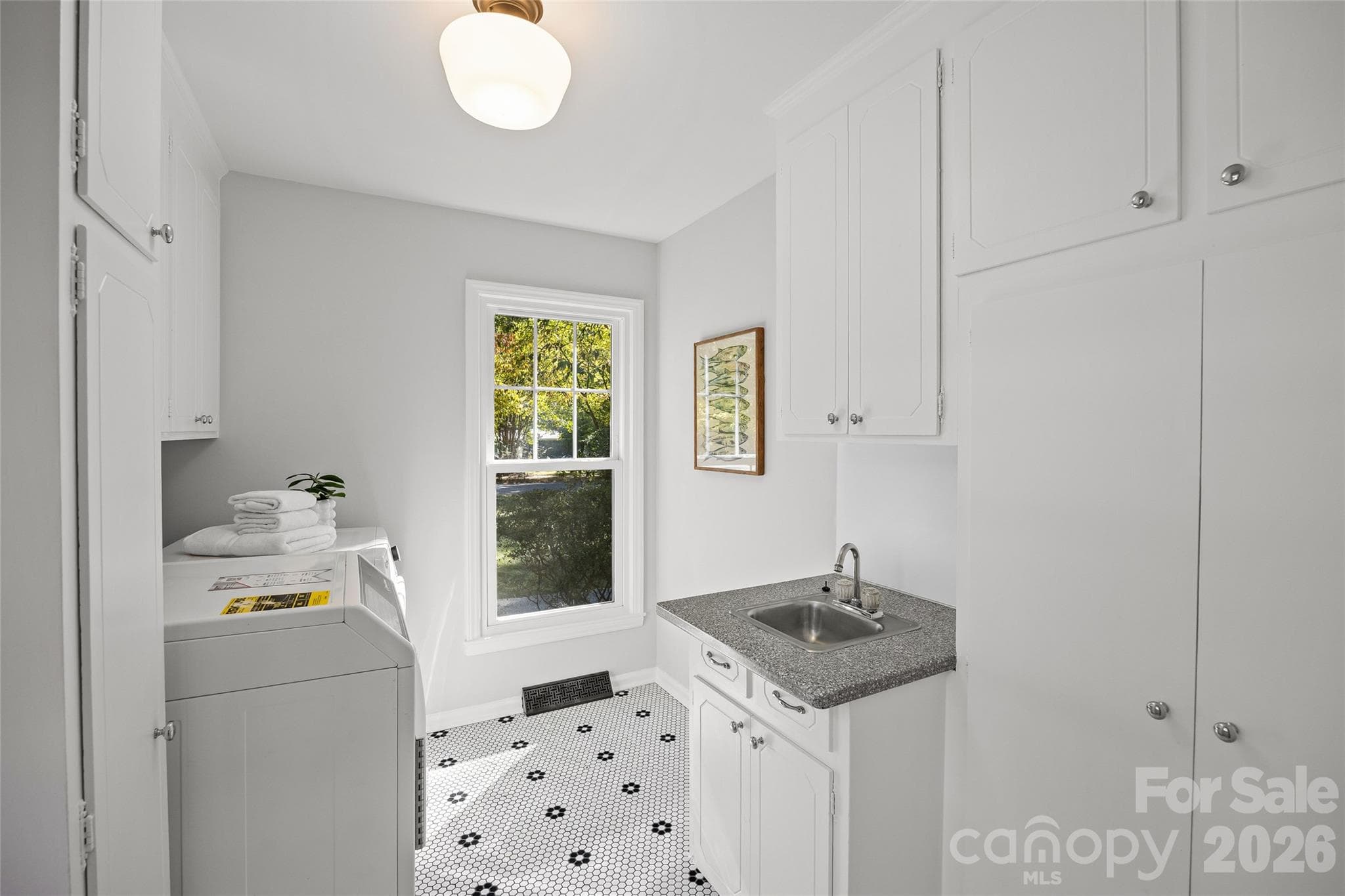 Laundry Room Doubles as Drop Zone - 5132 Camilla Drive, Charlotte