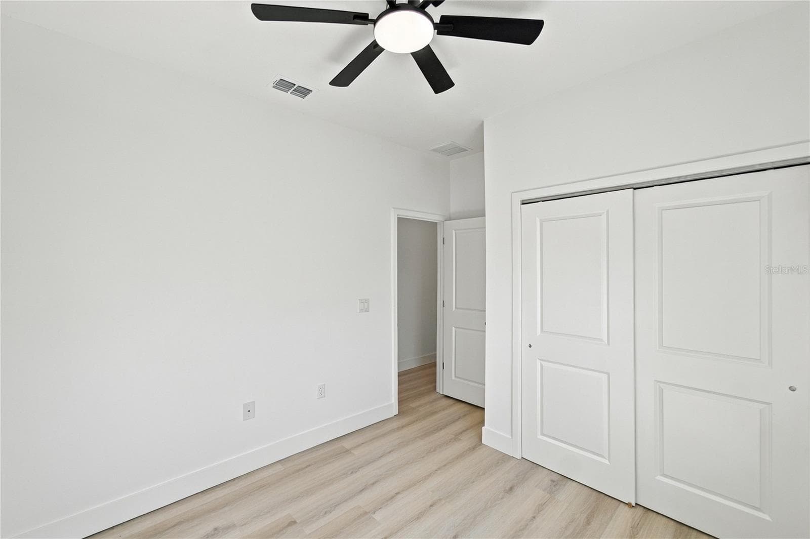 Single Family Residence at 8717 N AMBOY DR, CITRUS SPRINGS, photo 17 of 35