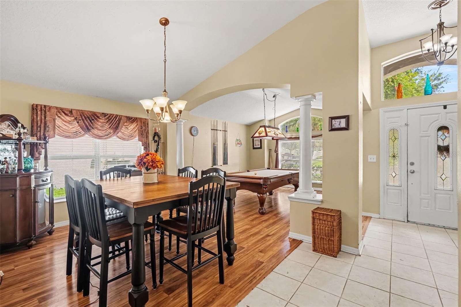 Single Family Residence at 6805 BLUFF MEADOW CT, WESLEY CHAPEL, photo 5 of 19