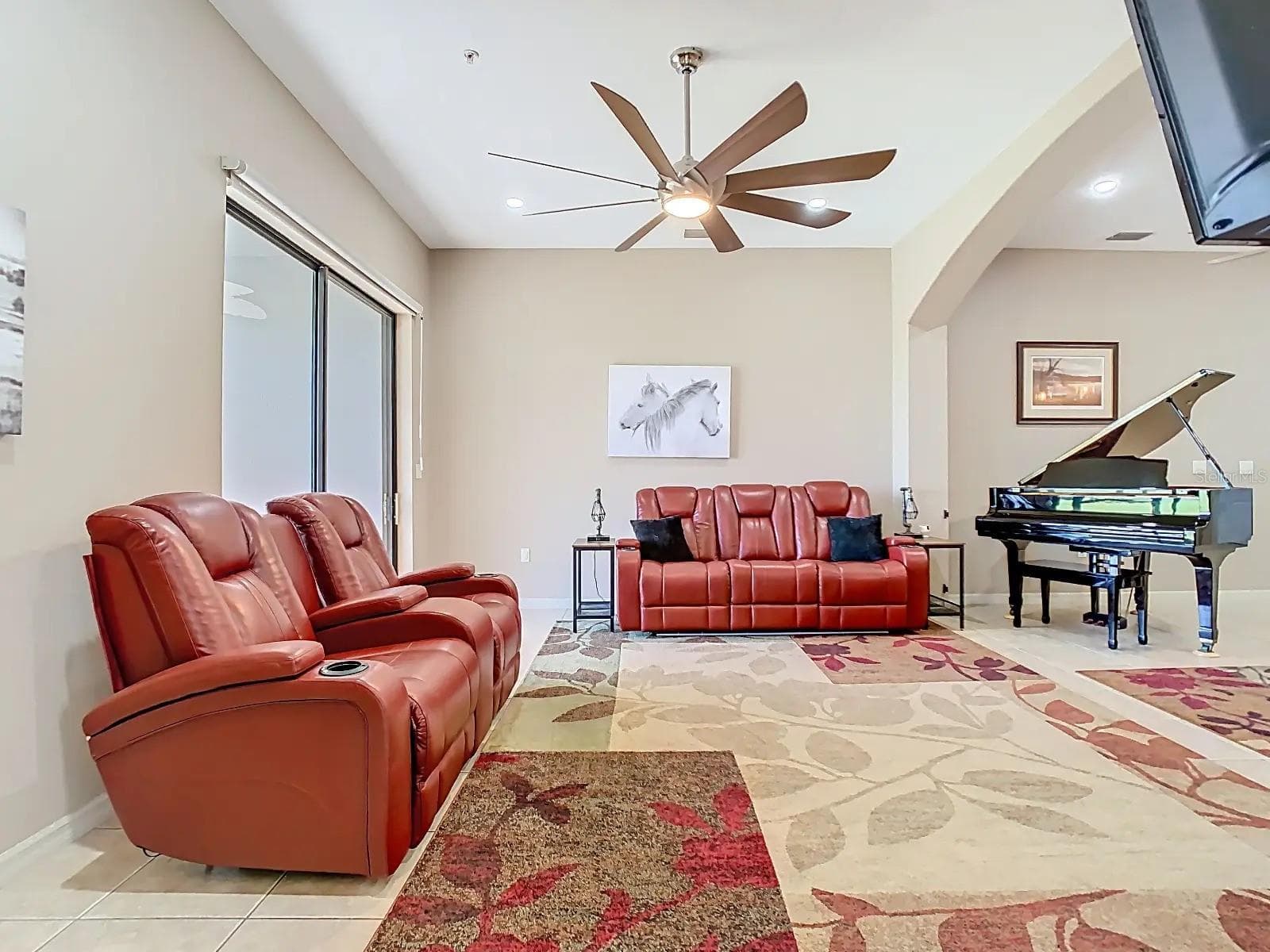 Single Family Residence at 20604 MAXIM PKWY, ORLANDO, photo 5 of 22