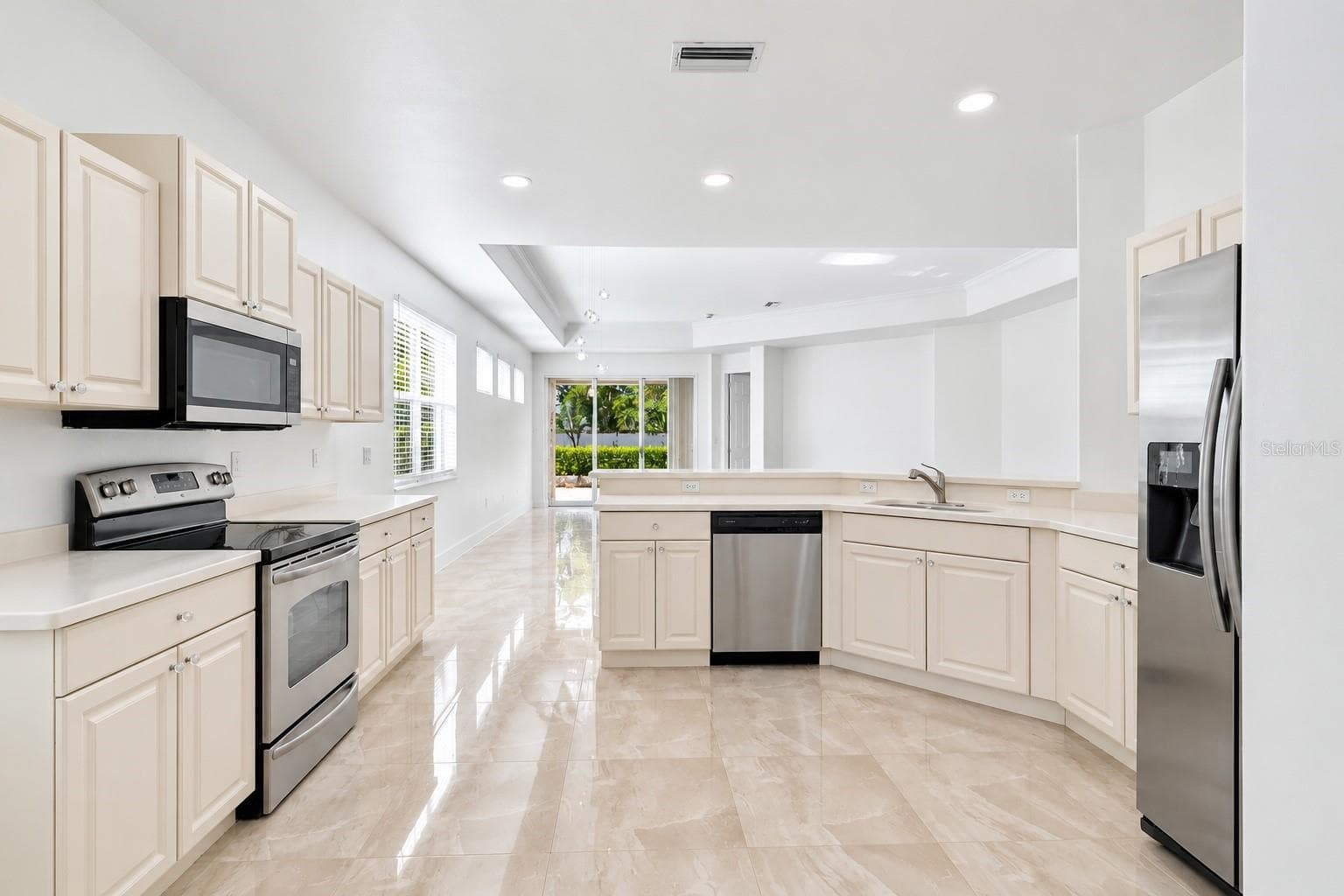 Villa at 4316 CALLISTA LN, SARASOTA, photo 7 of 30