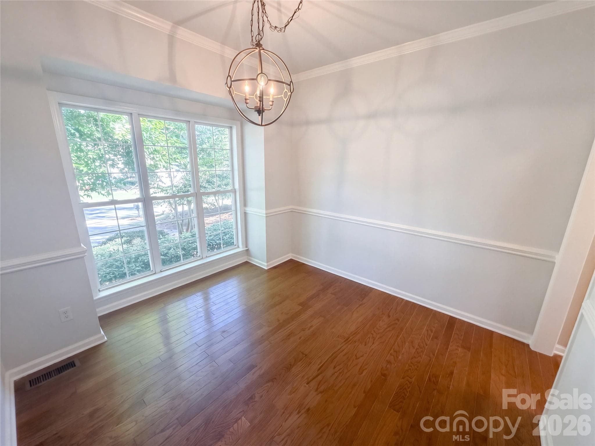Single Family Residence at 8303 Poplar Grove Circle, Waxhaw, photo 11 of 37