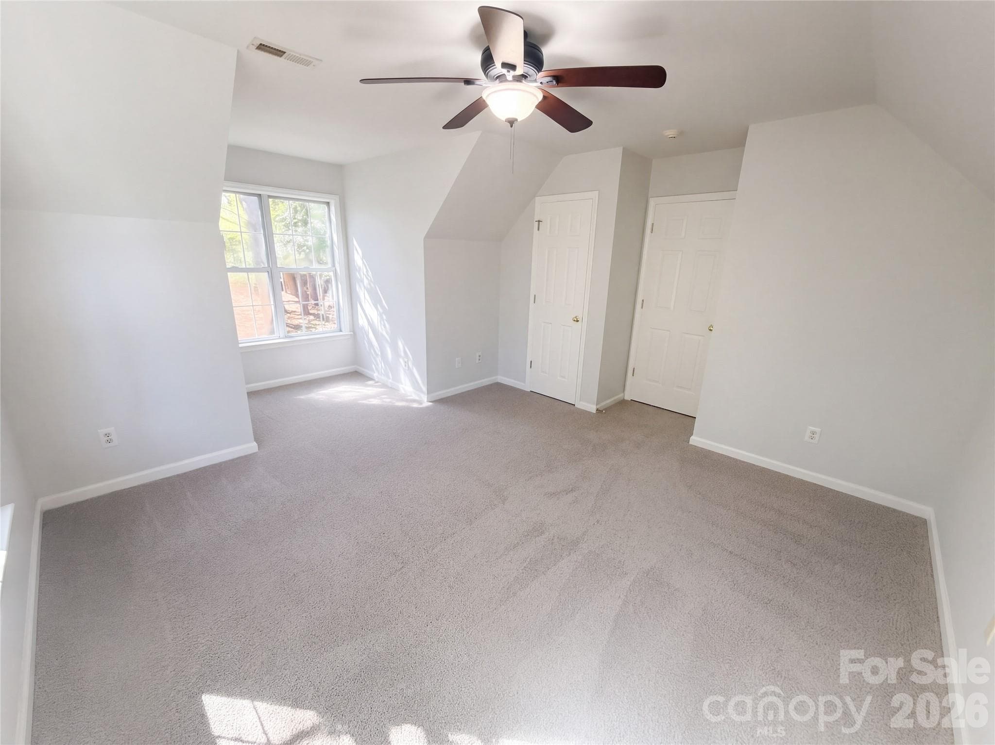 Single Family Residence at 8303 Poplar Grove Circle, Waxhaw, photo 18 of 37
