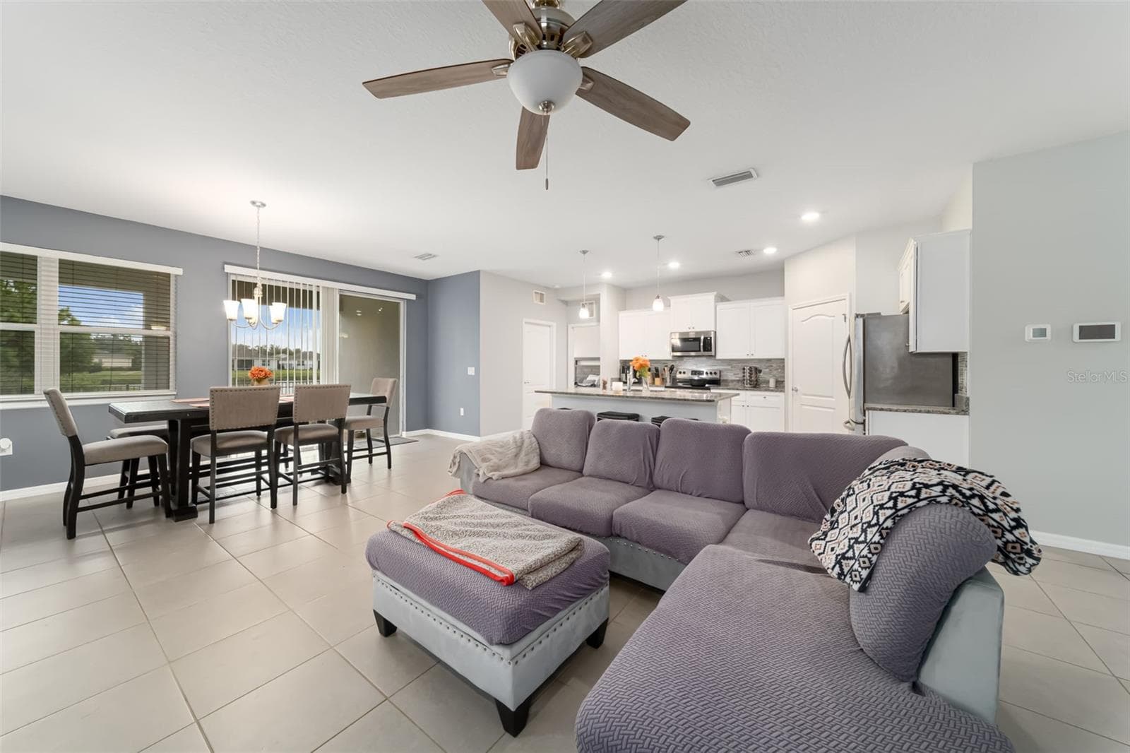 Single Family Residence at 13715 WOODBRIDGE TER, BRADENTON, photo 15 of 27