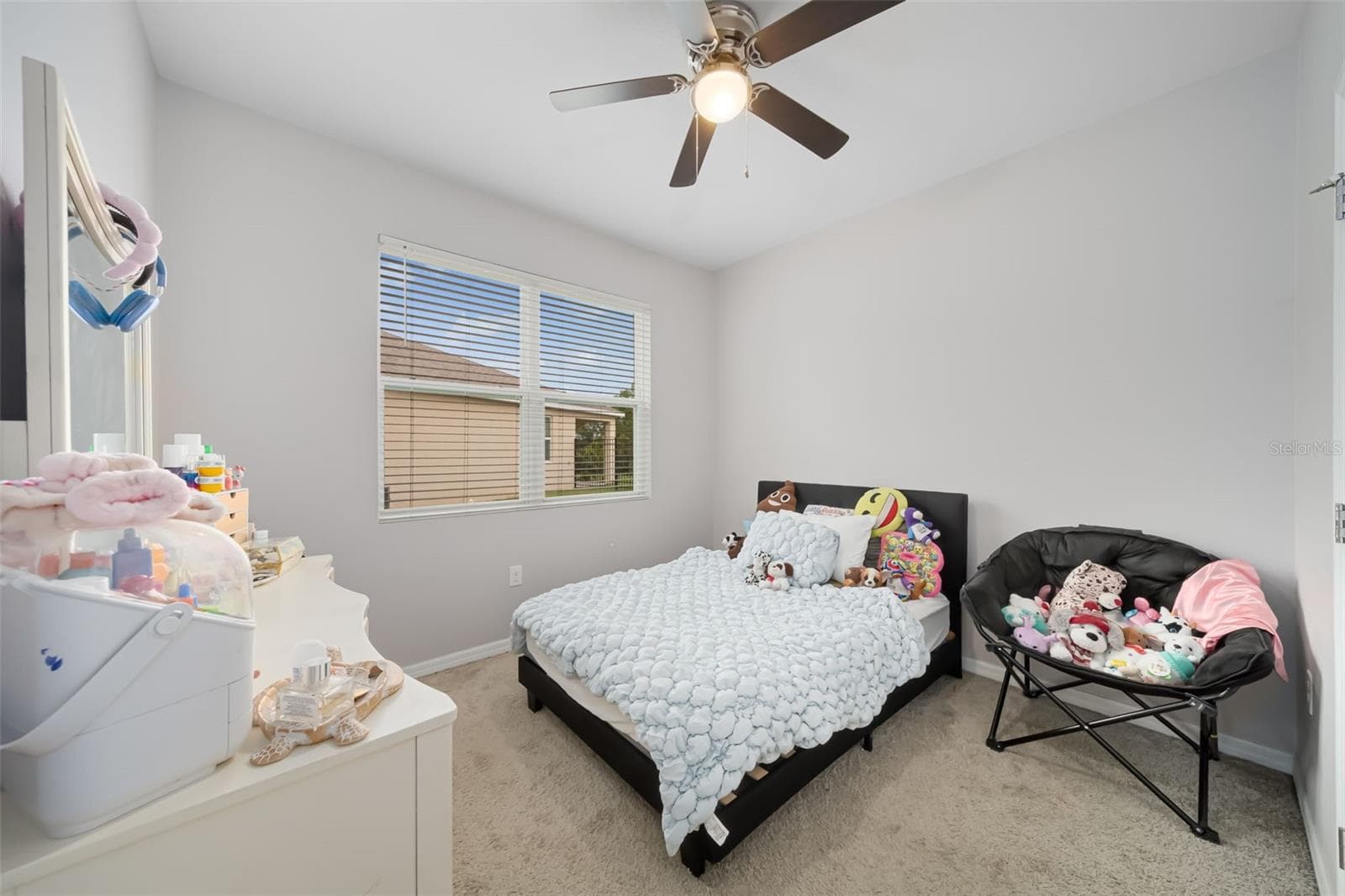 Single Family Residence at 13715 WOODBRIDGE TER, BRADENTON, photo 24 of 27
