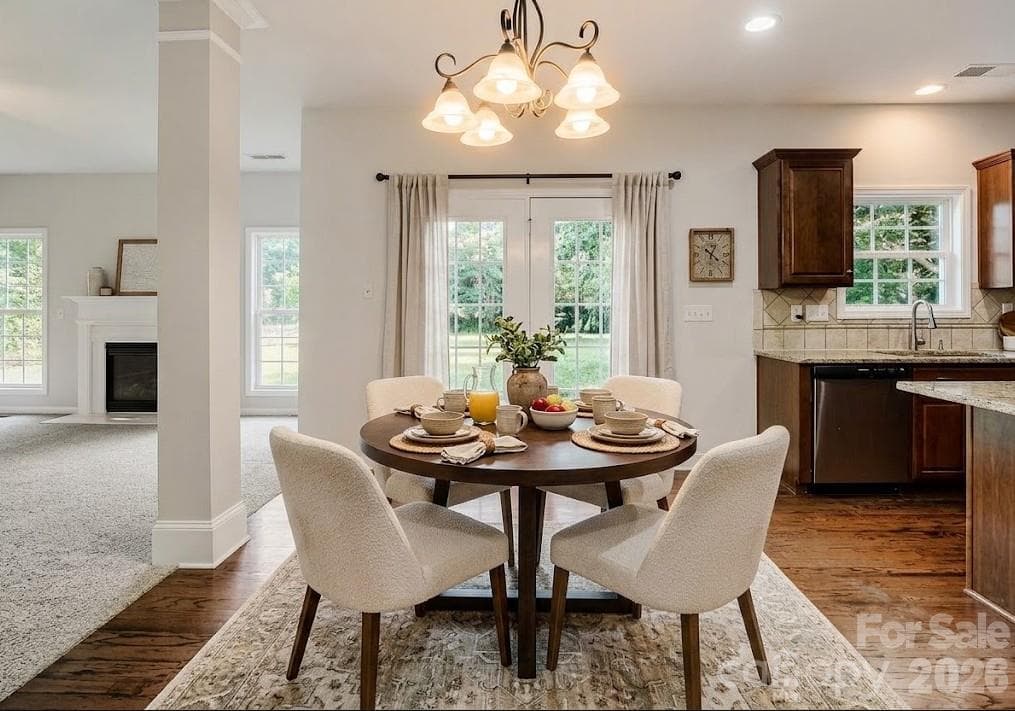 Single Family Residence at 5613 Shenandoah Drive, Waxhaw, photo 10 of 25