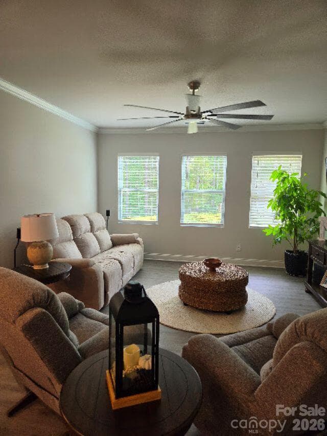 Single Family Residence at 5244 Admirals Landing, Lancaster, photo 8 of 14