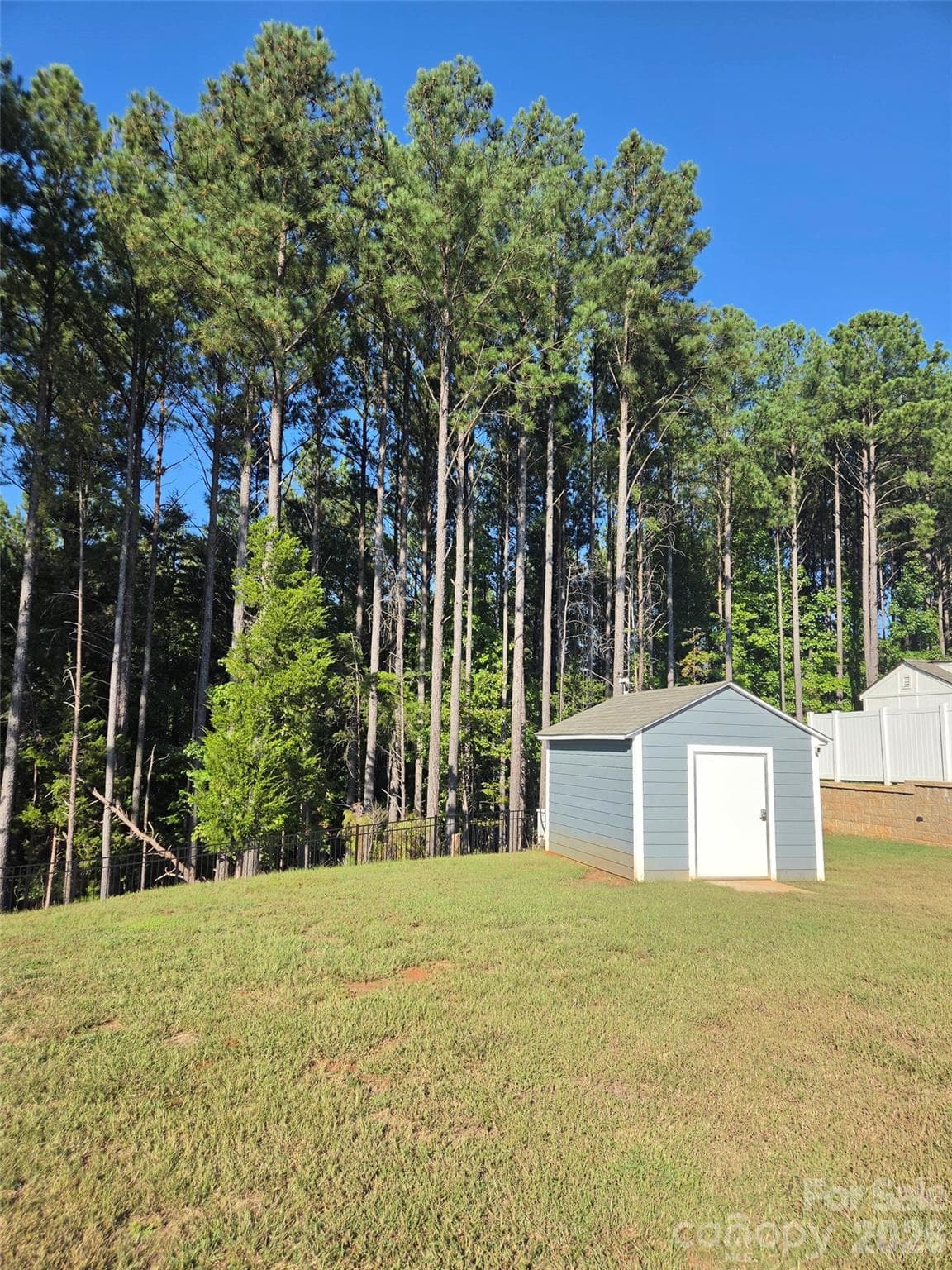 Single Family Residence at 5244 Admirals Landing, Lancaster, photo 12 of 14