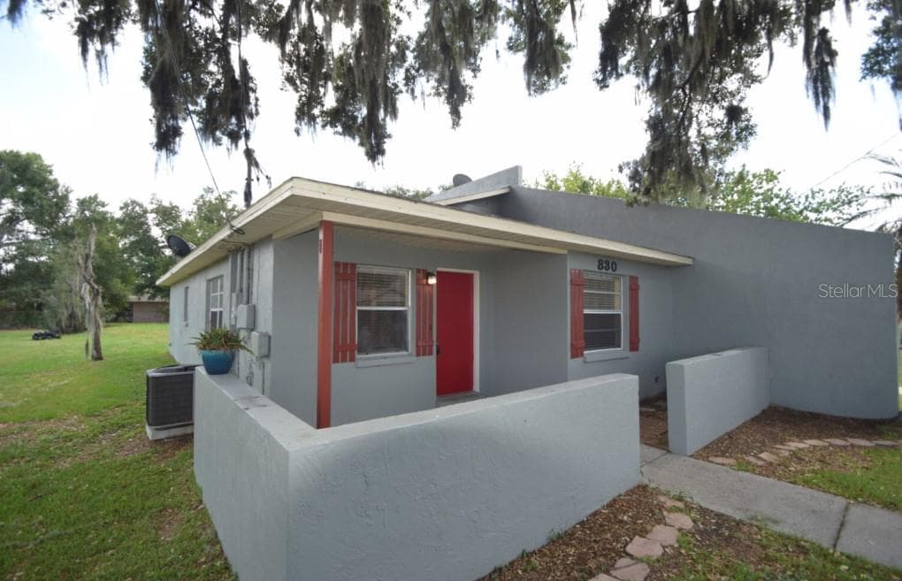 Duplex at 830 SHIRLEY ANN TRL, LAKELAND, photo 3 of 27