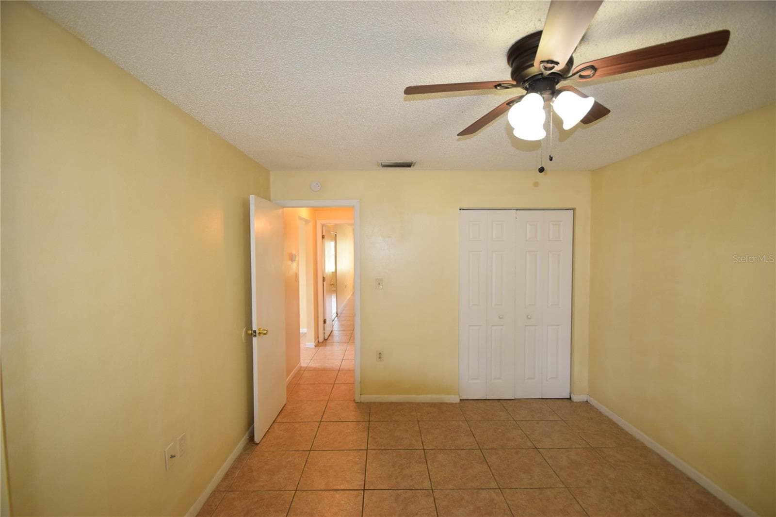 Duplex at 830 SHIRLEY ANN TRL, LAKELAND, photo 14 of 27
