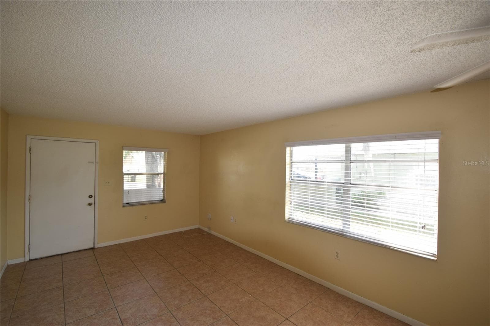 Duplex at 830 SHIRLEY ANN TRL, LAKELAND, photo 20 of 27