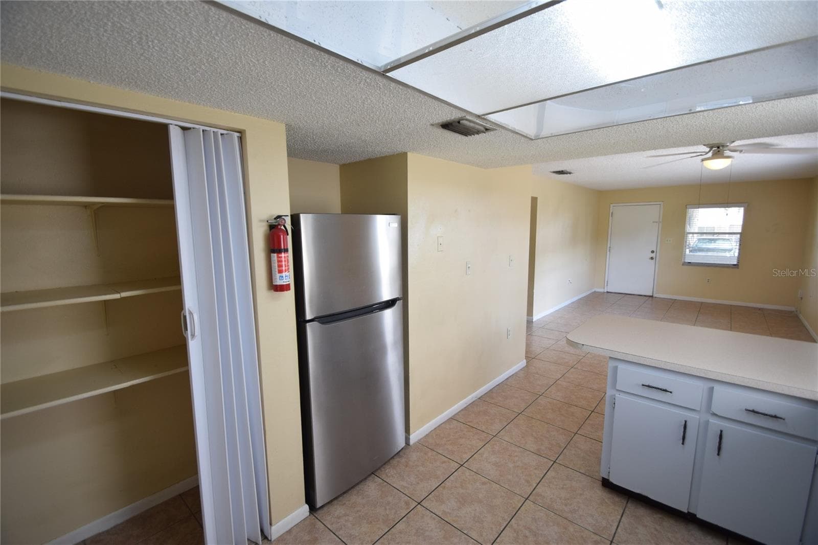 Duplex at 830 SHIRLEY ANN TRL, LAKELAND, photo 22 of 27