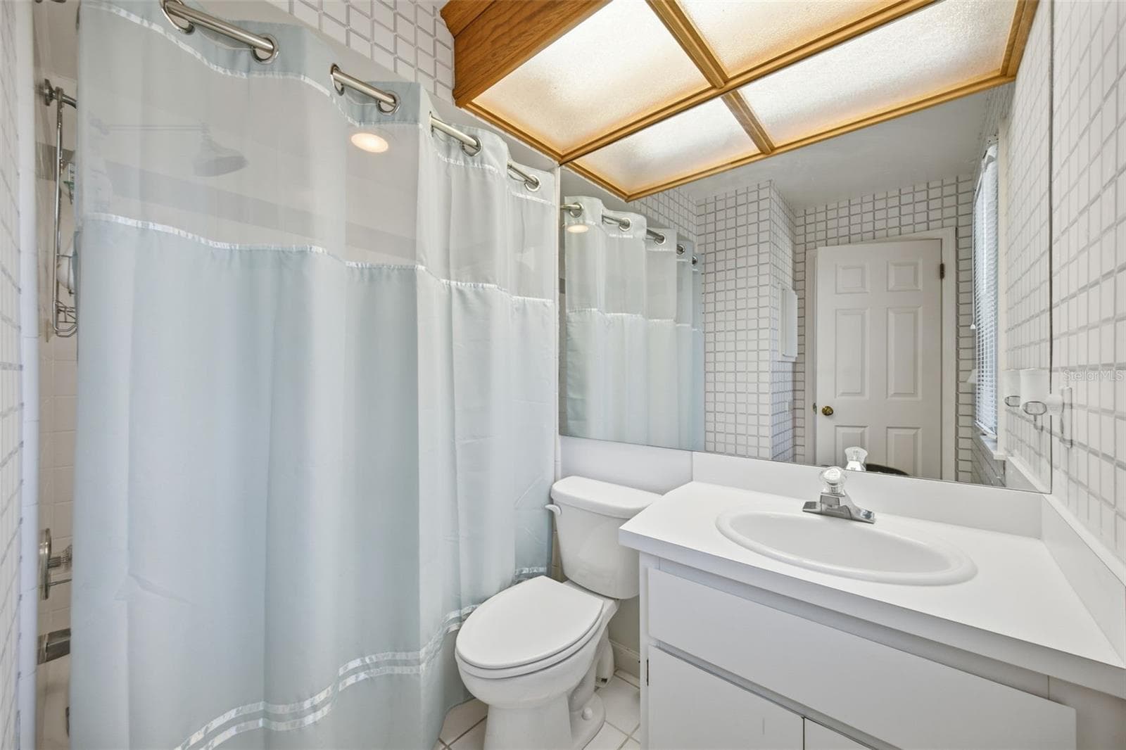 Bedroom 4 - Ensuite Bath - 12383 WINDTREE BLVD, SEMINOLE