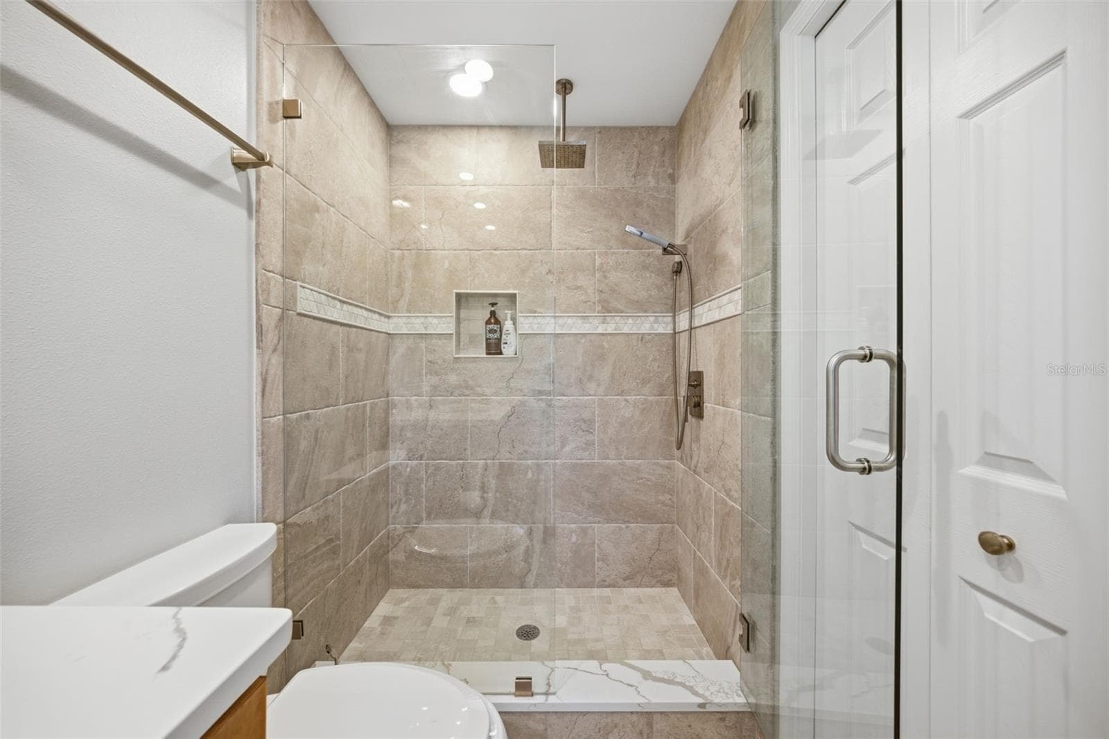 Second Floor Bathroom Shower - 12383 WINDTREE BLVD, SEMINOLE