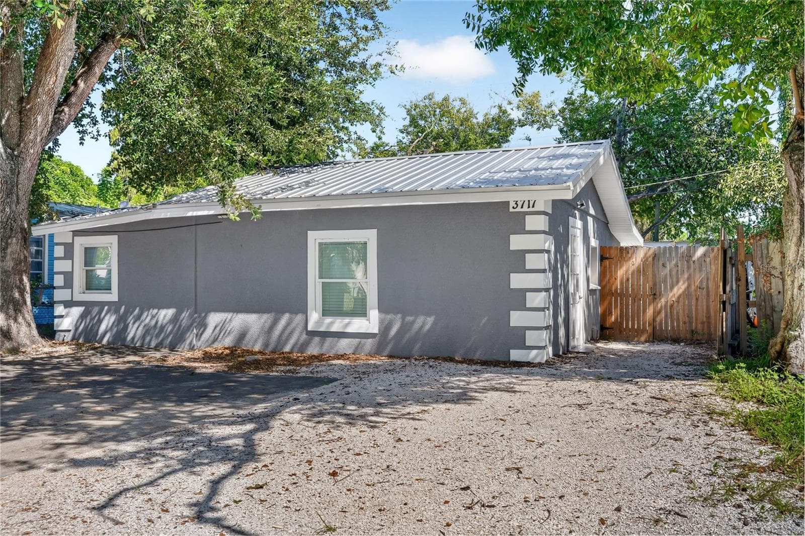 Single Family Residence at 3717 16TH ST W, BRADENTON, photo 2 of 32