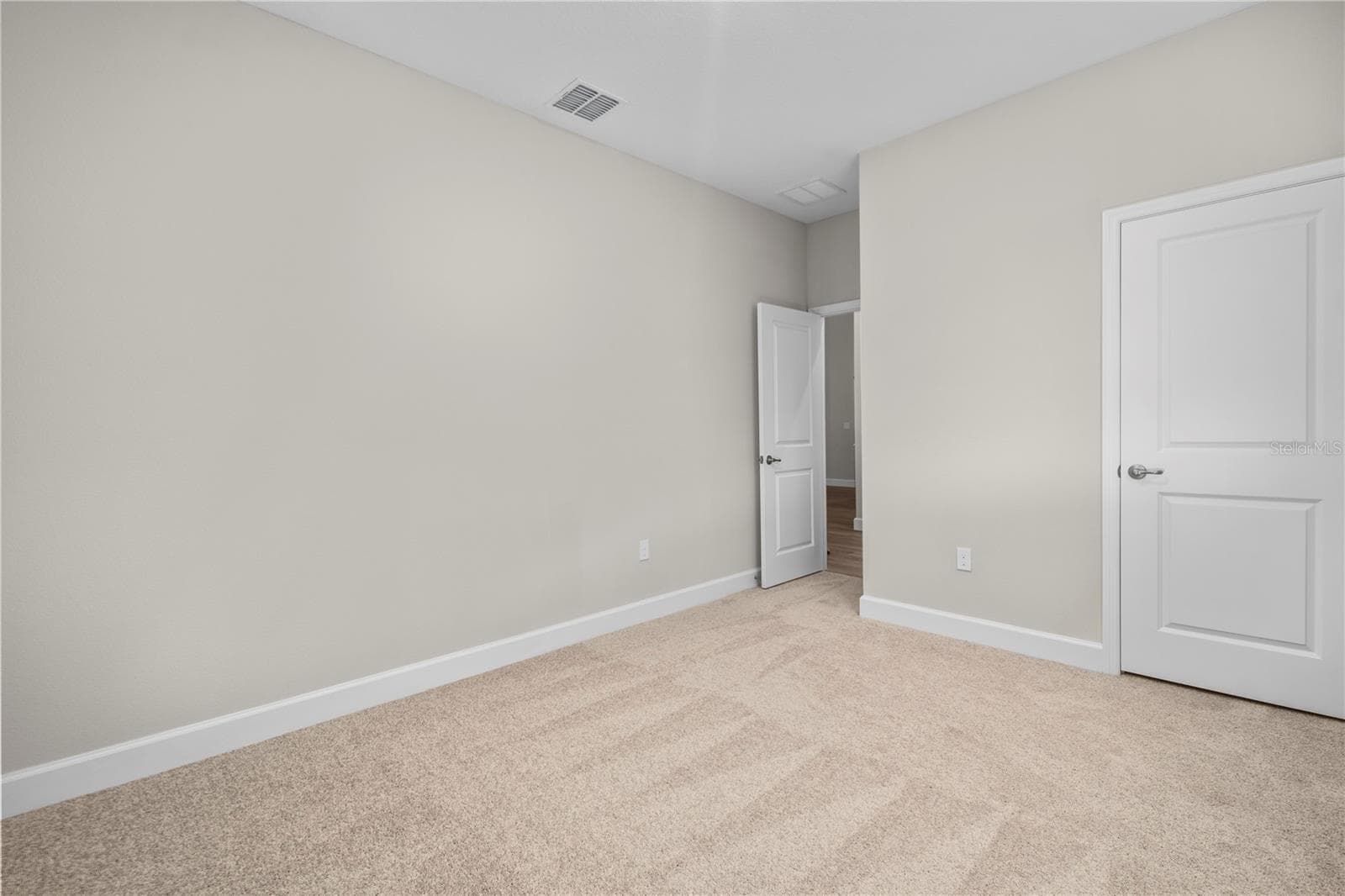 Single Family Residence at 1110 CHESTNUT ST, CLERMONT, photo 25 of 40