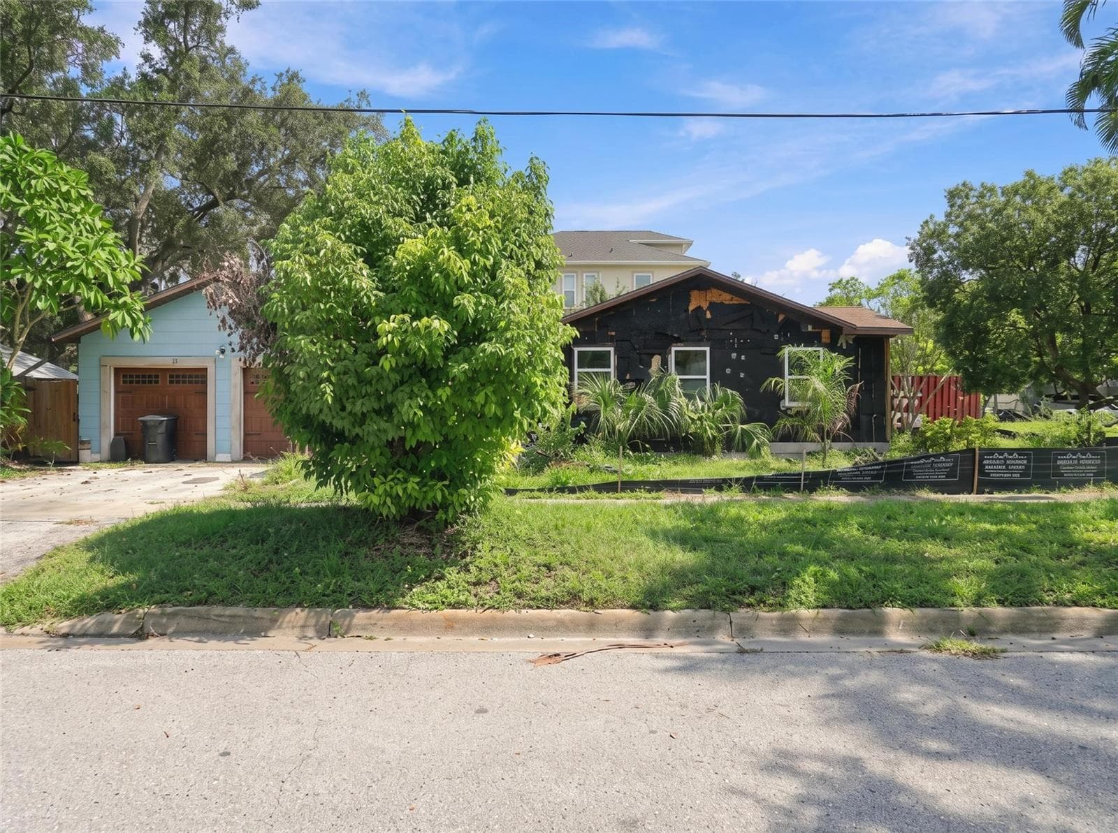 Single Family Residence at 733 58TH AVE NE, ST PETERSBURG, photo 2 of 48
