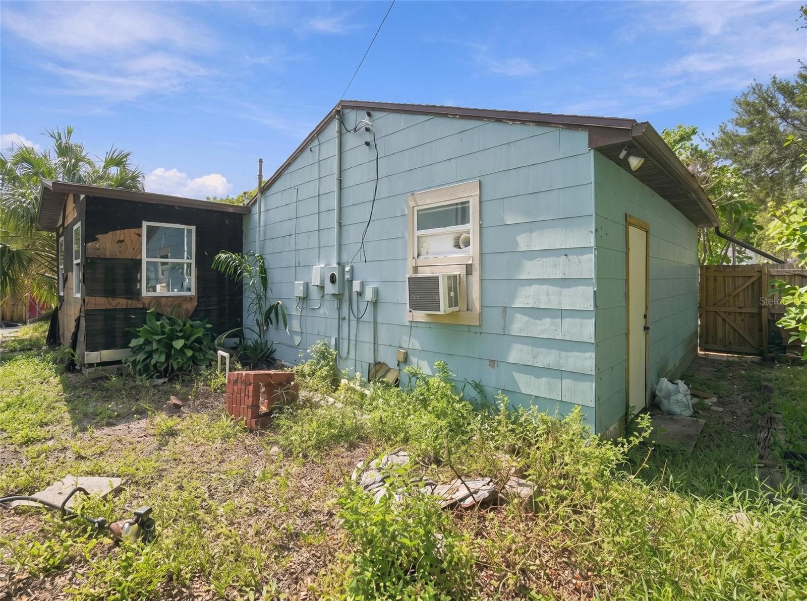 Single Family Residence at 733 58TH AVE NE, ST PETERSBURG, photo 33 of 48