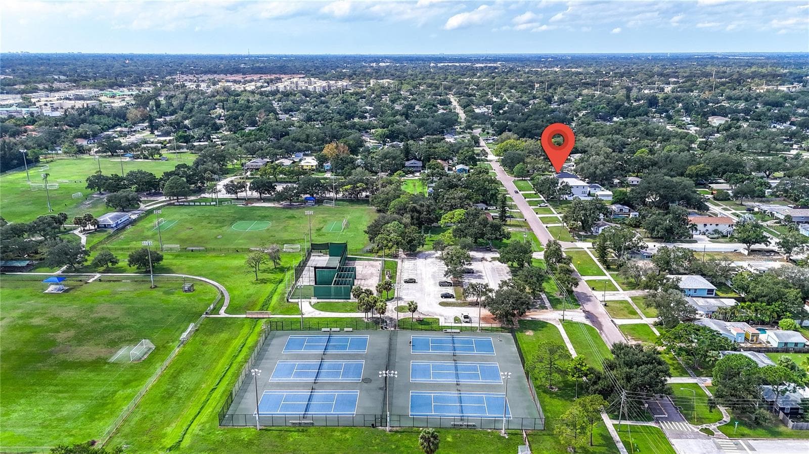 Single Family Residence at 733 58TH AVE NE, ST PETERSBURG, photo 46 of 48