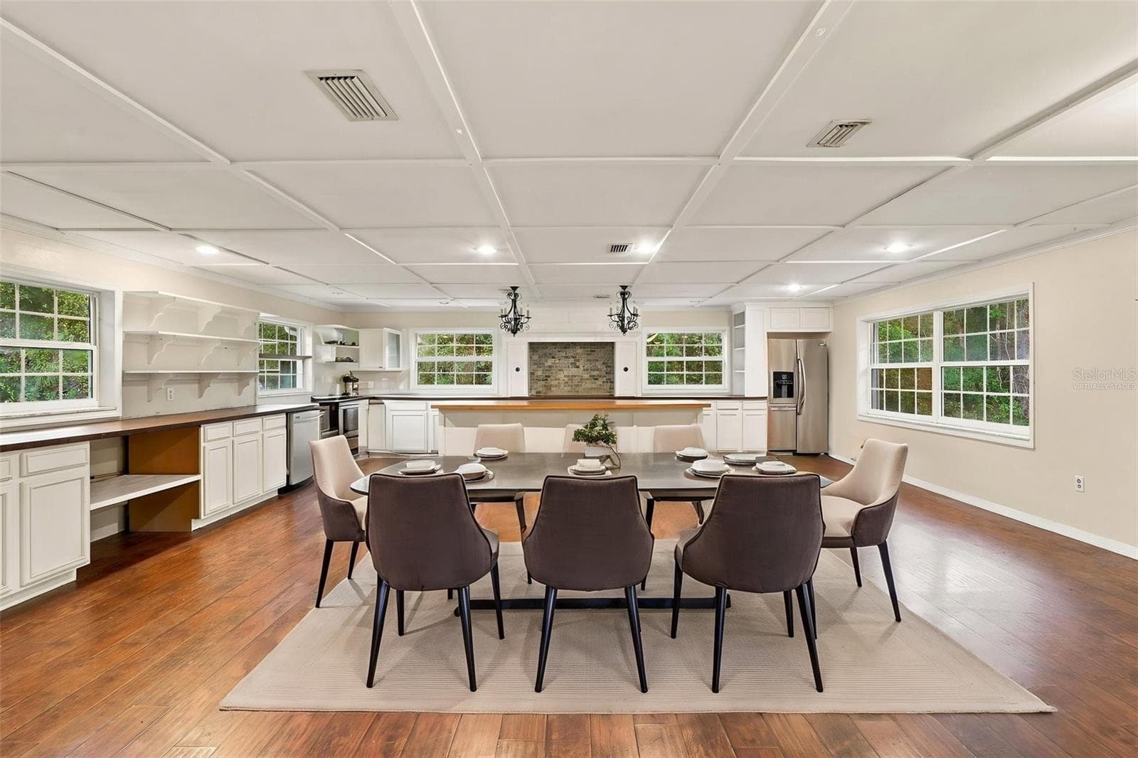 Virtually Staged - 1775 W FRENCH AVE, ORANGE CITY