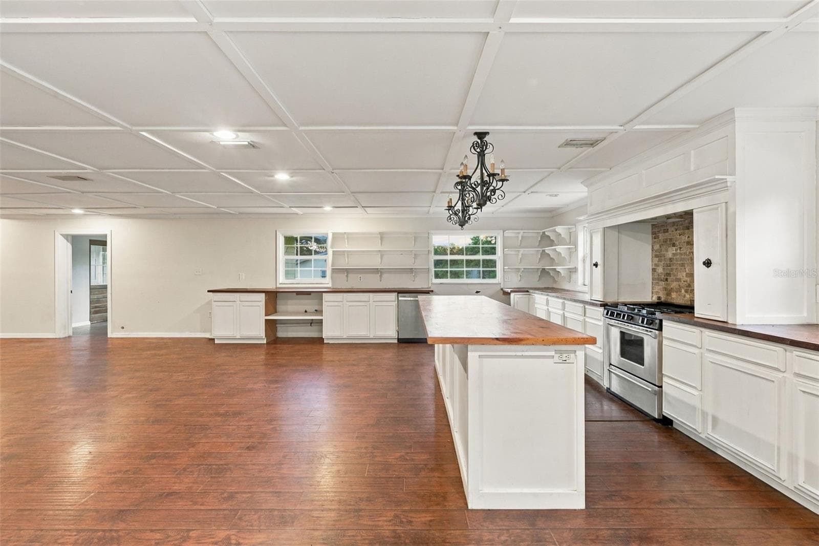 Kitchen and Dinning - 1775 W FRENCH AVE, ORANGE CITY