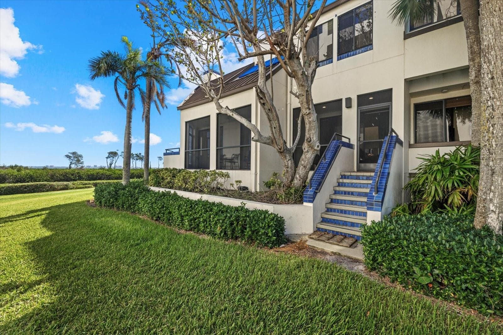 Condominium at 2012 HARBOURSIDE DR #2102, LONGBOAT KEY, photo 3 of 34