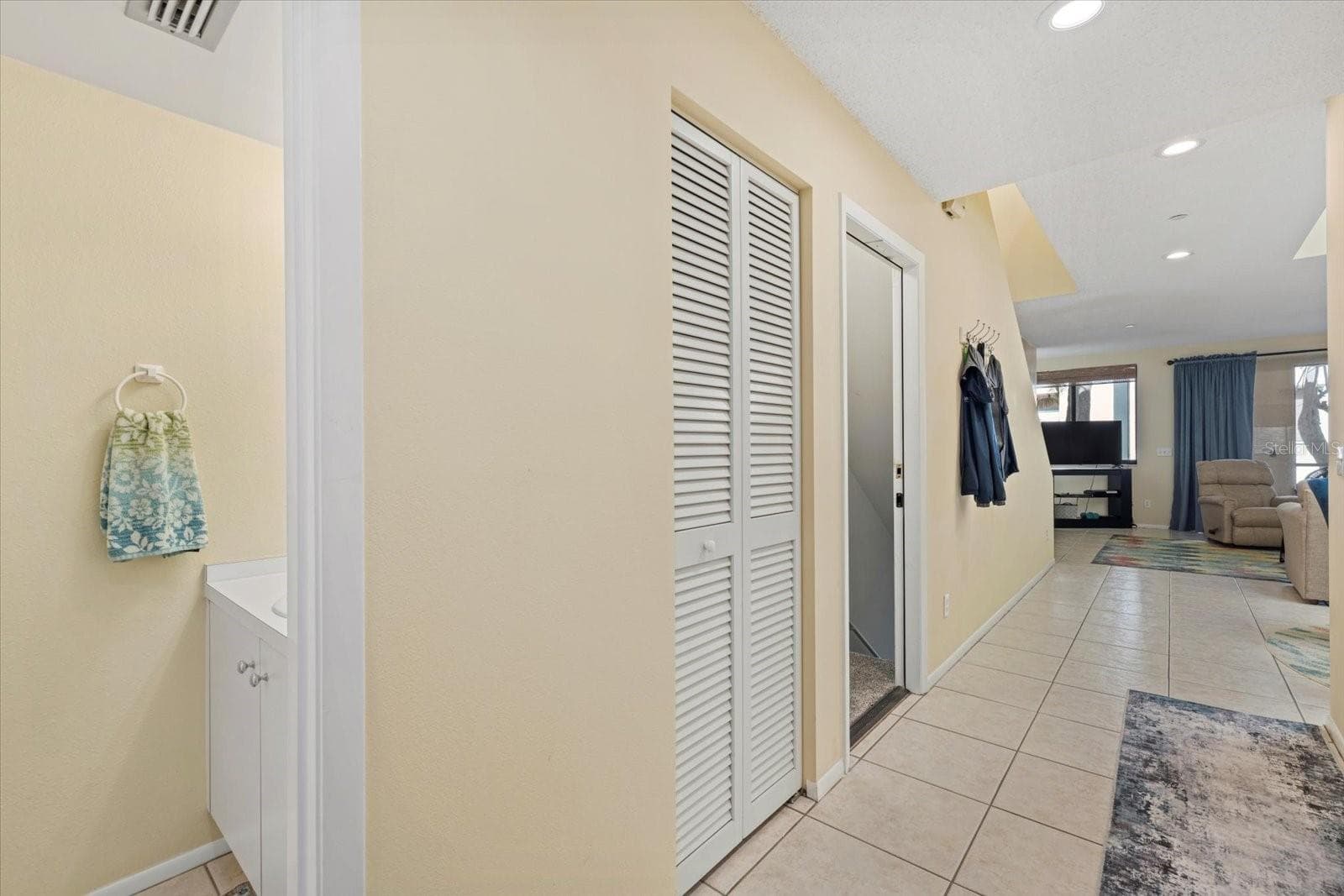 Condominium at 2012 HARBOURSIDE DR #2102, LONGBOAT KEY, photo 14 of 34