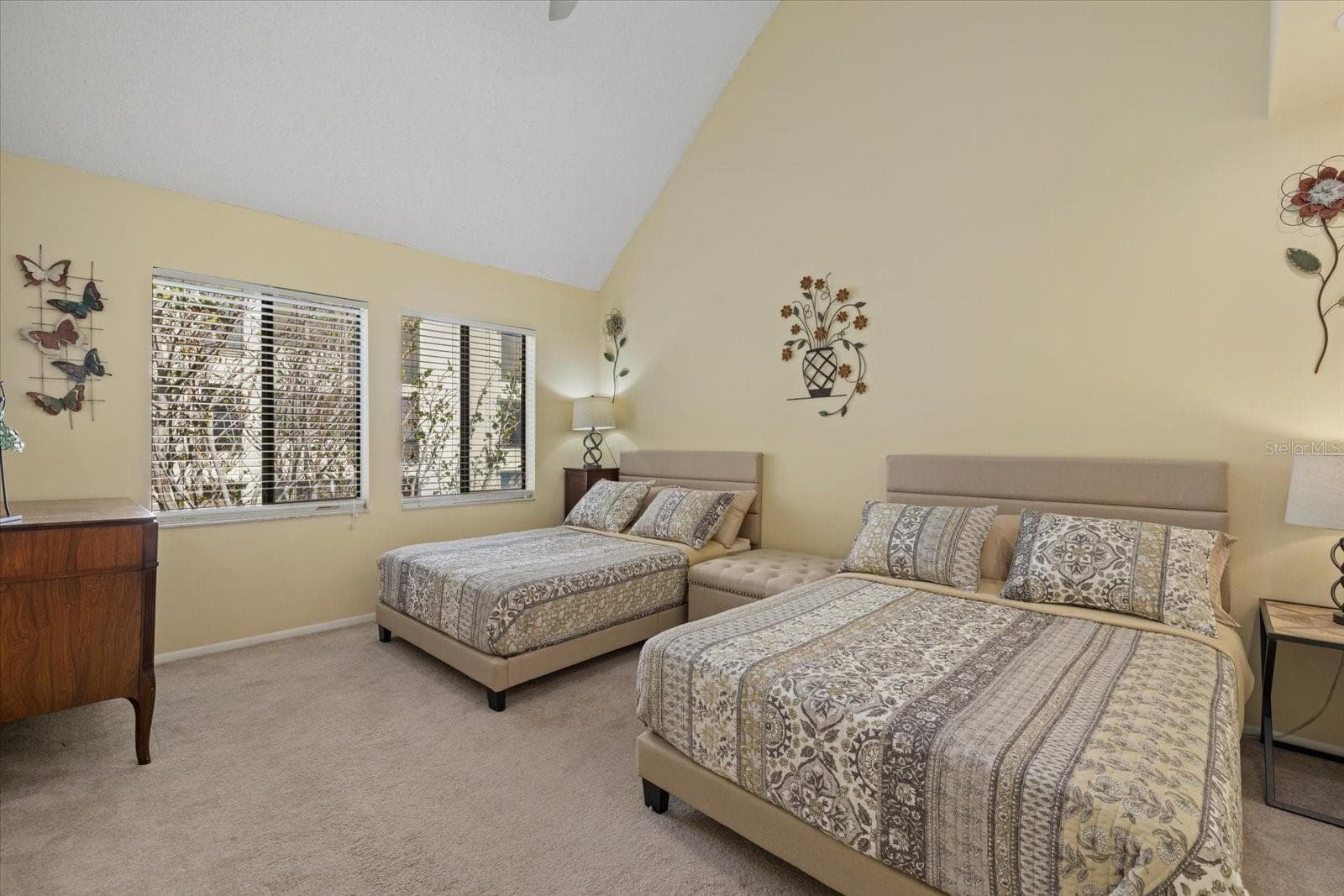 Condominium at 2012 HARBOURSIDE DR #2102, LONGBOAT KEY, photo 26 of 34