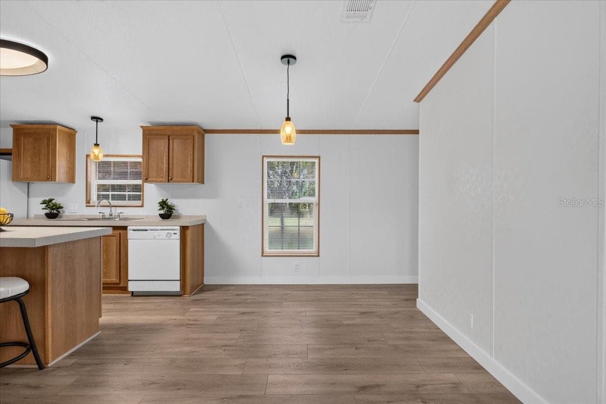 Manufactured Home at 21330 NW 106TH COURT RD, MICANOPY, photo 16 of 53