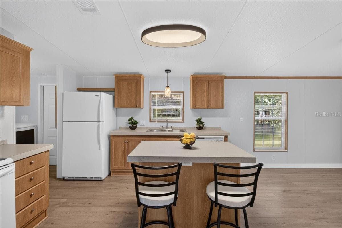 Manufactured Home at 21330 NW 106TH COURT RD, MICANOPY, photo 22 of 53