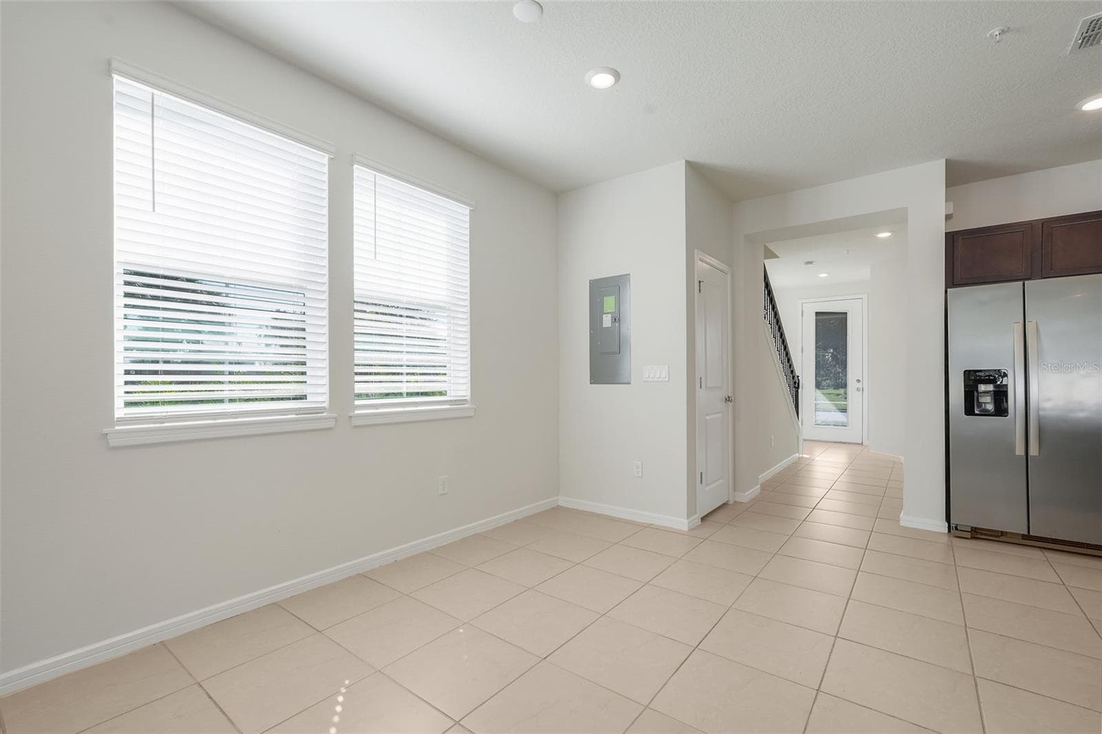 Townhouse at 10481 FOLLY BEACH RD, ORLANDO, photo 10 of 50
