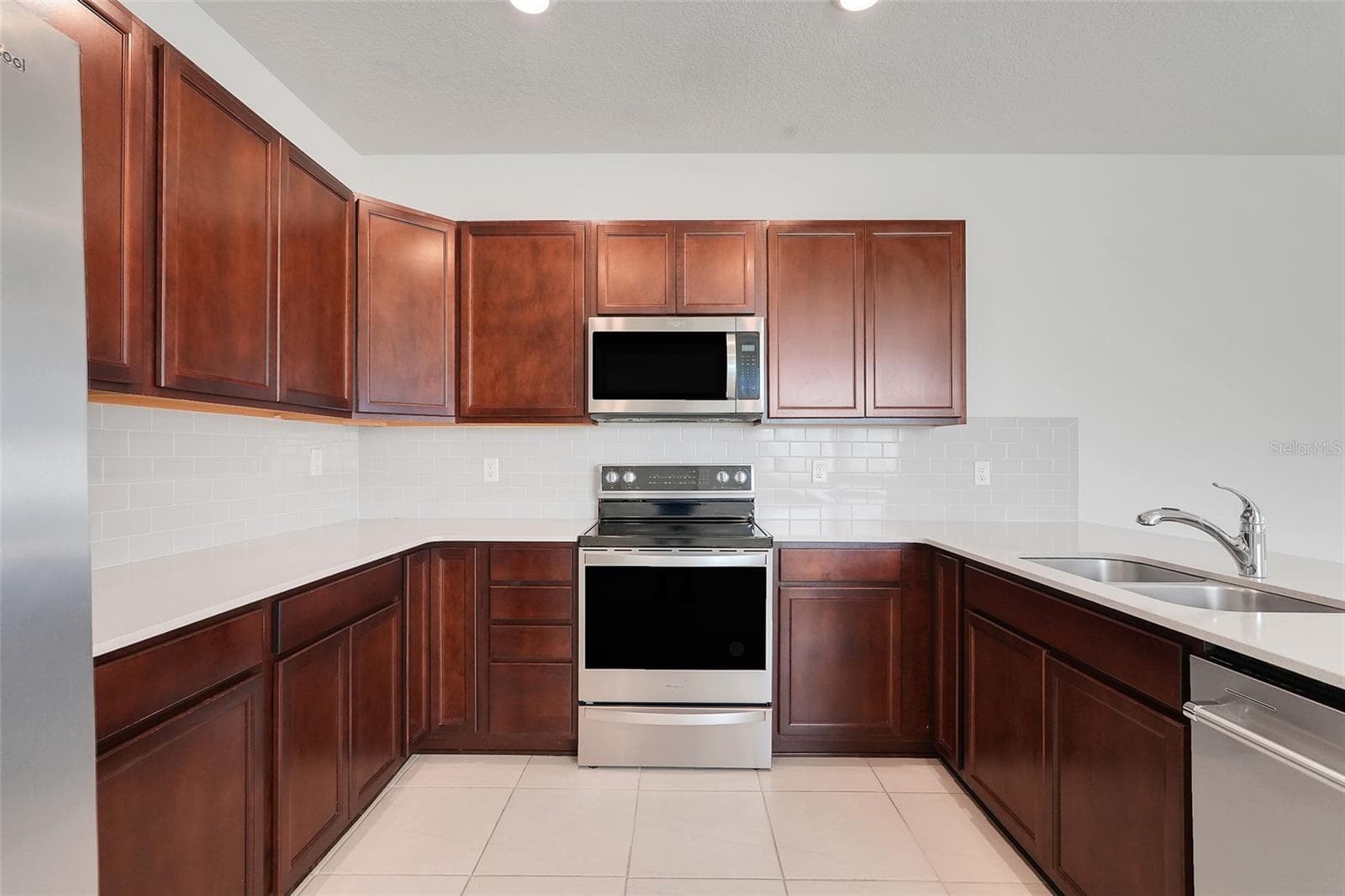 Townhouse at 10481 FOLLY BEACH RD, ORLANDO, photo 11 of 50