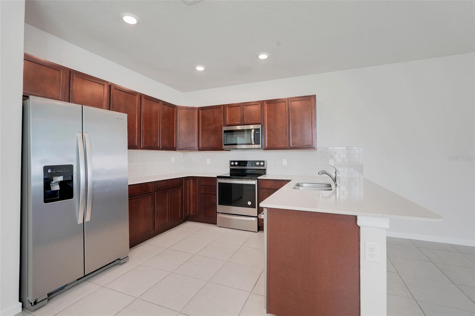 Townhouse at 10481 FOLLY BEACH RD, ORLANDO, photo 12 of 50
